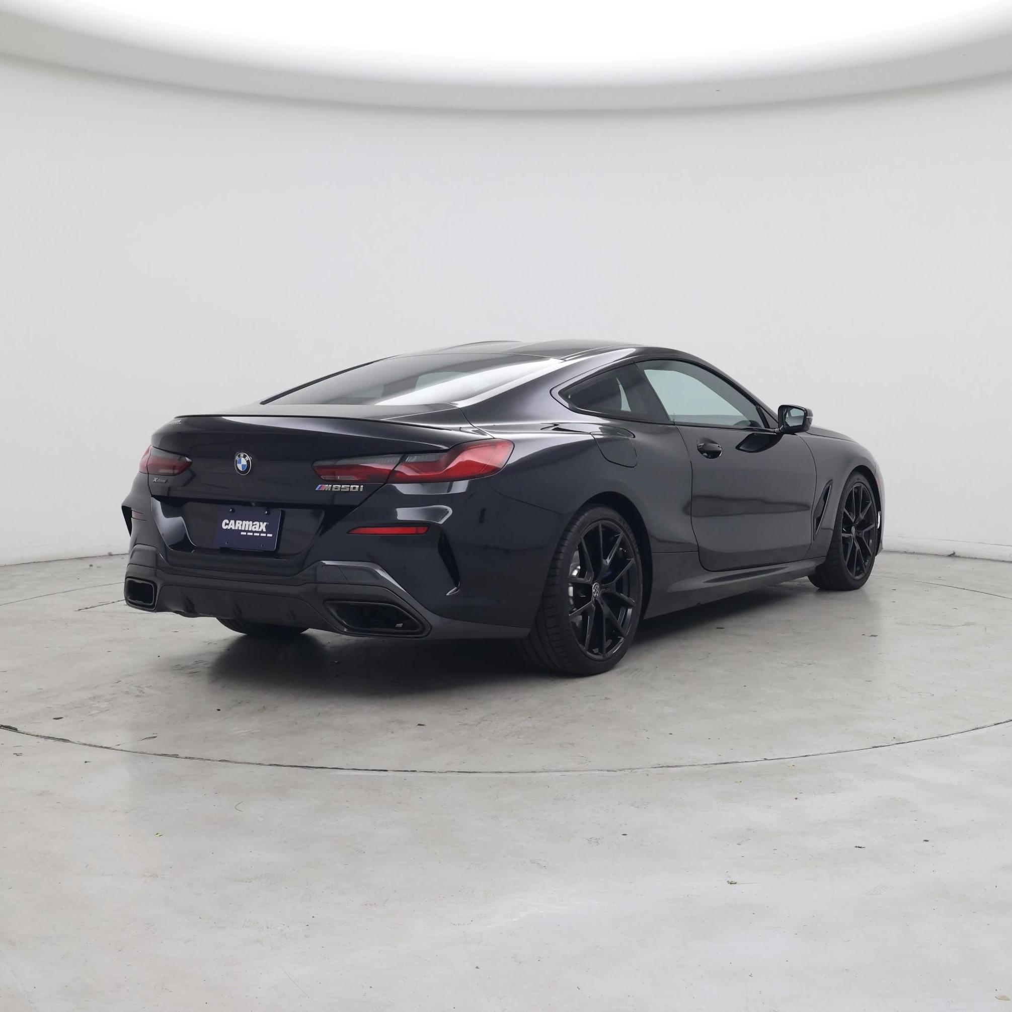 Thumbnail: 2019 BMW 8 Series - 8