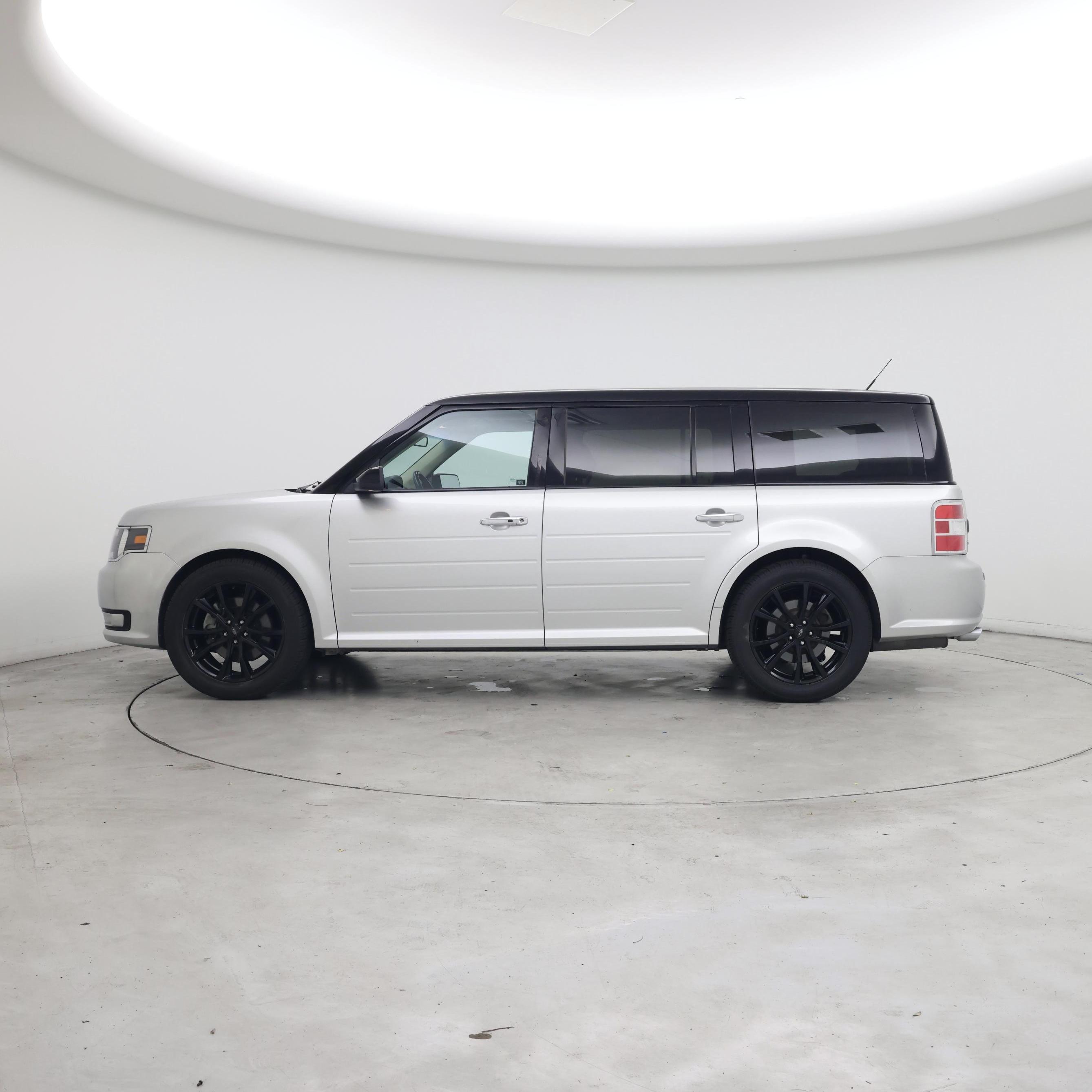 Thumbnail: 2018 Ford Flex - 3