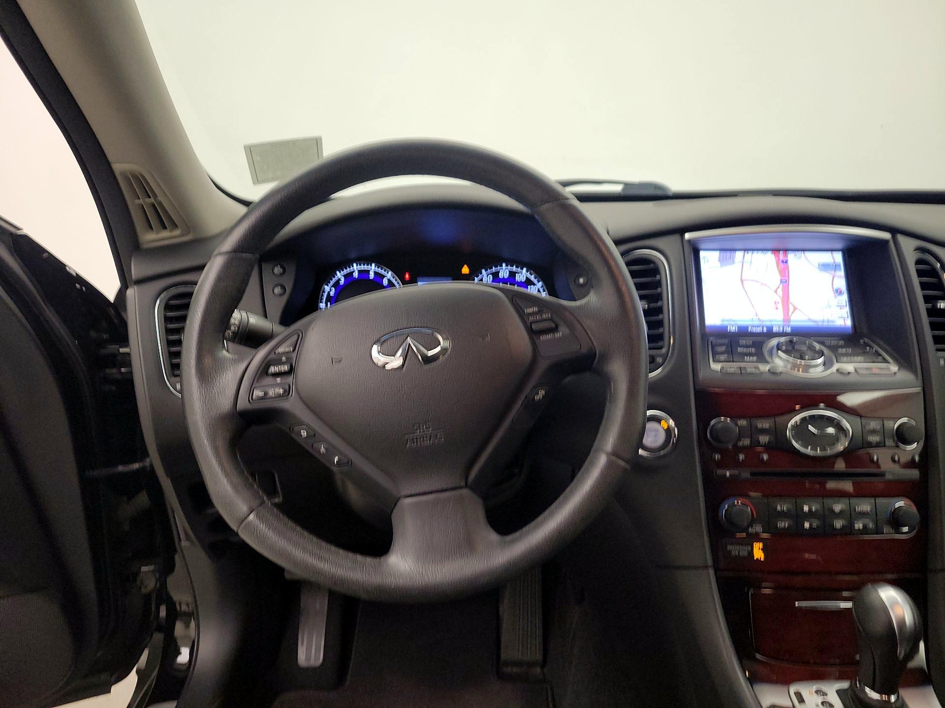 Thumbnail: 2017 INFINITI QX50 - 10