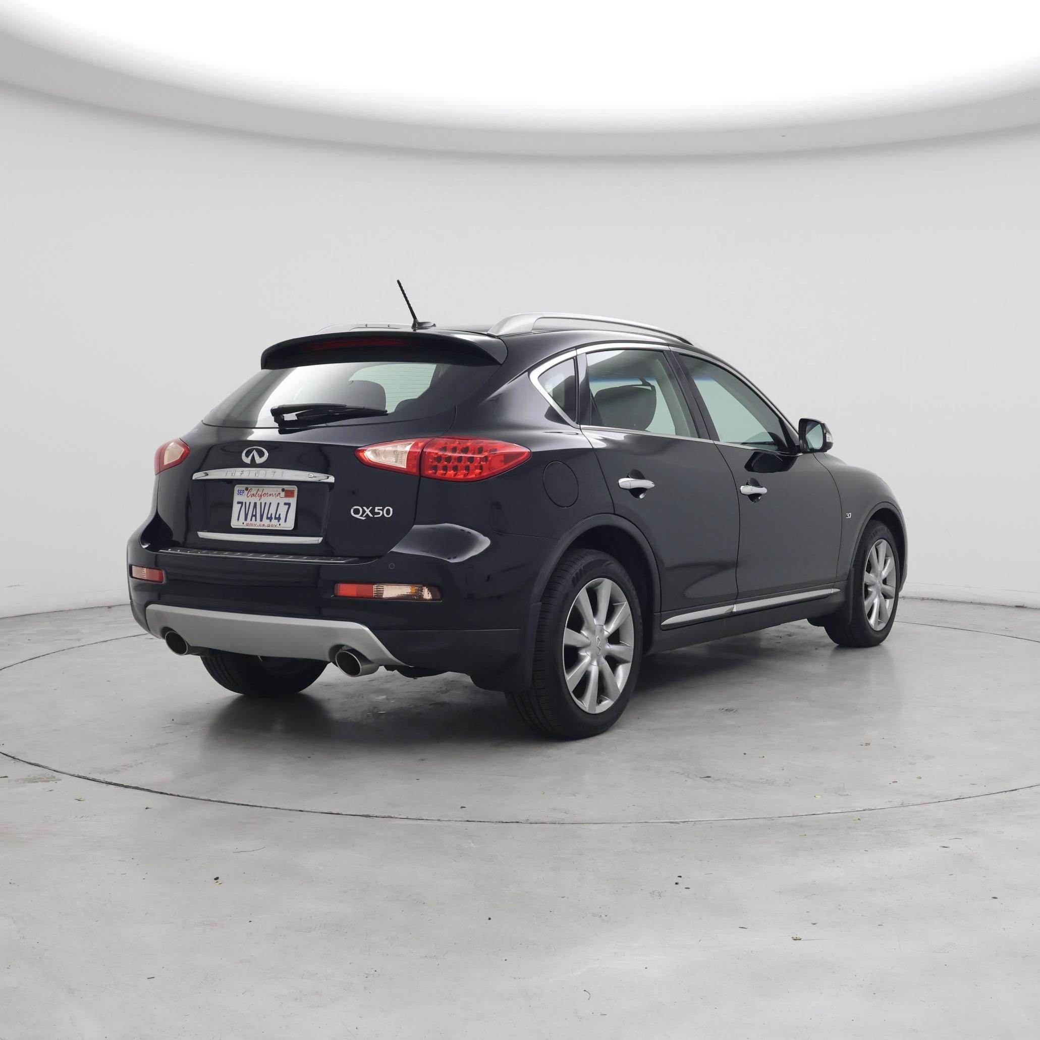 Thumbnail: 2017 INFINITI QX50 - 8