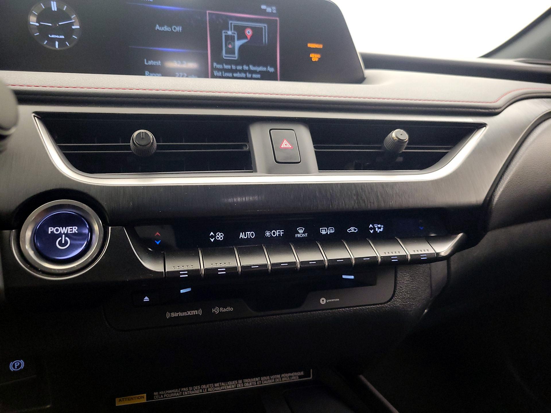 Thumbnail: 2021 Lexus UX - 16