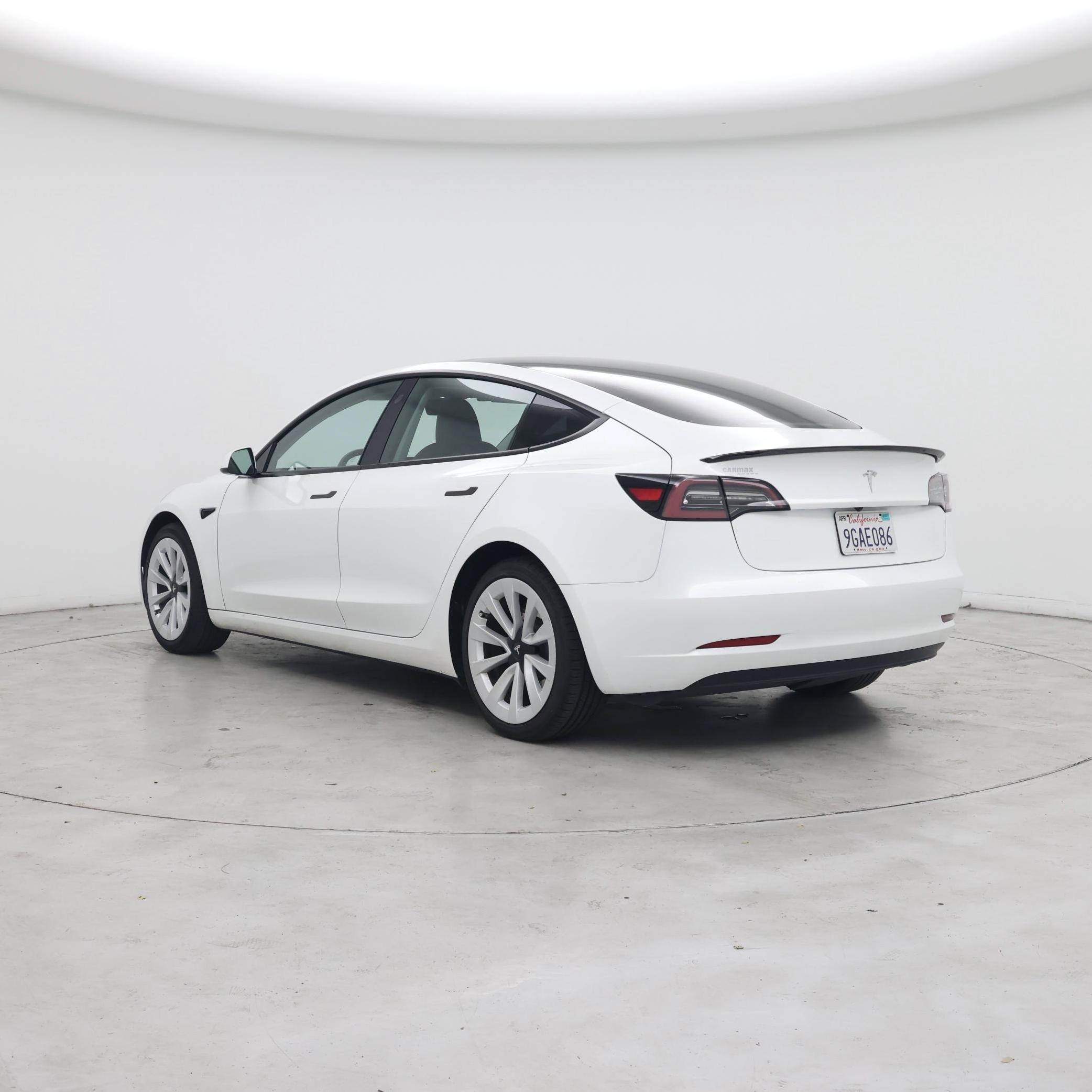 Thumbnail: 2023 Tesla Model 3 - 2