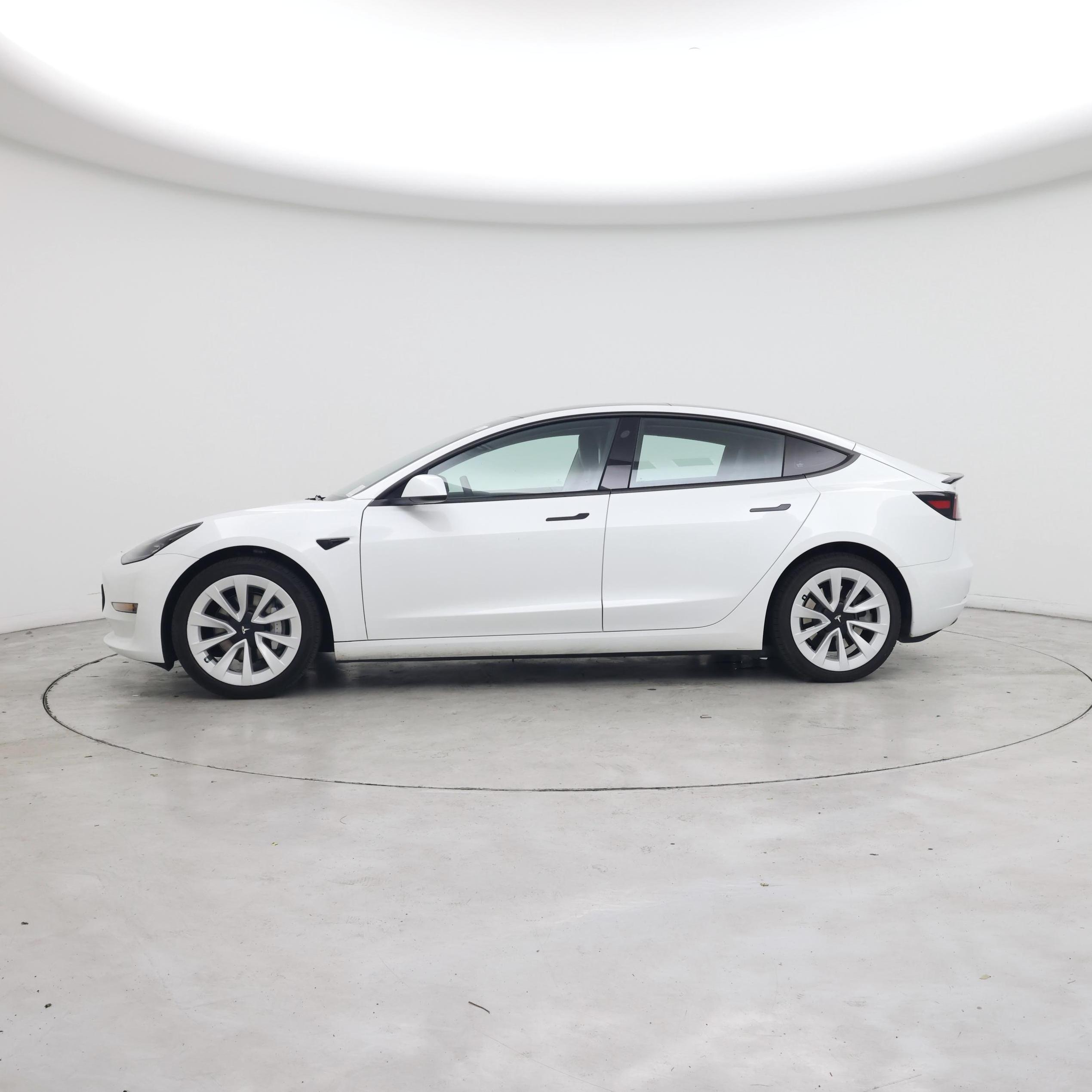 Thumbnail: 2023 Tesla Model 3 - 3