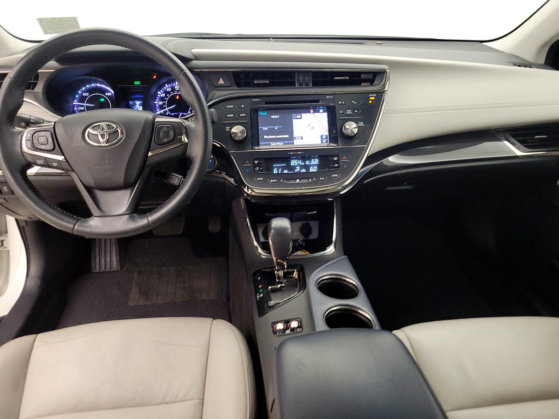 Thumbnail: 2015 Toyota Avalon - 9
