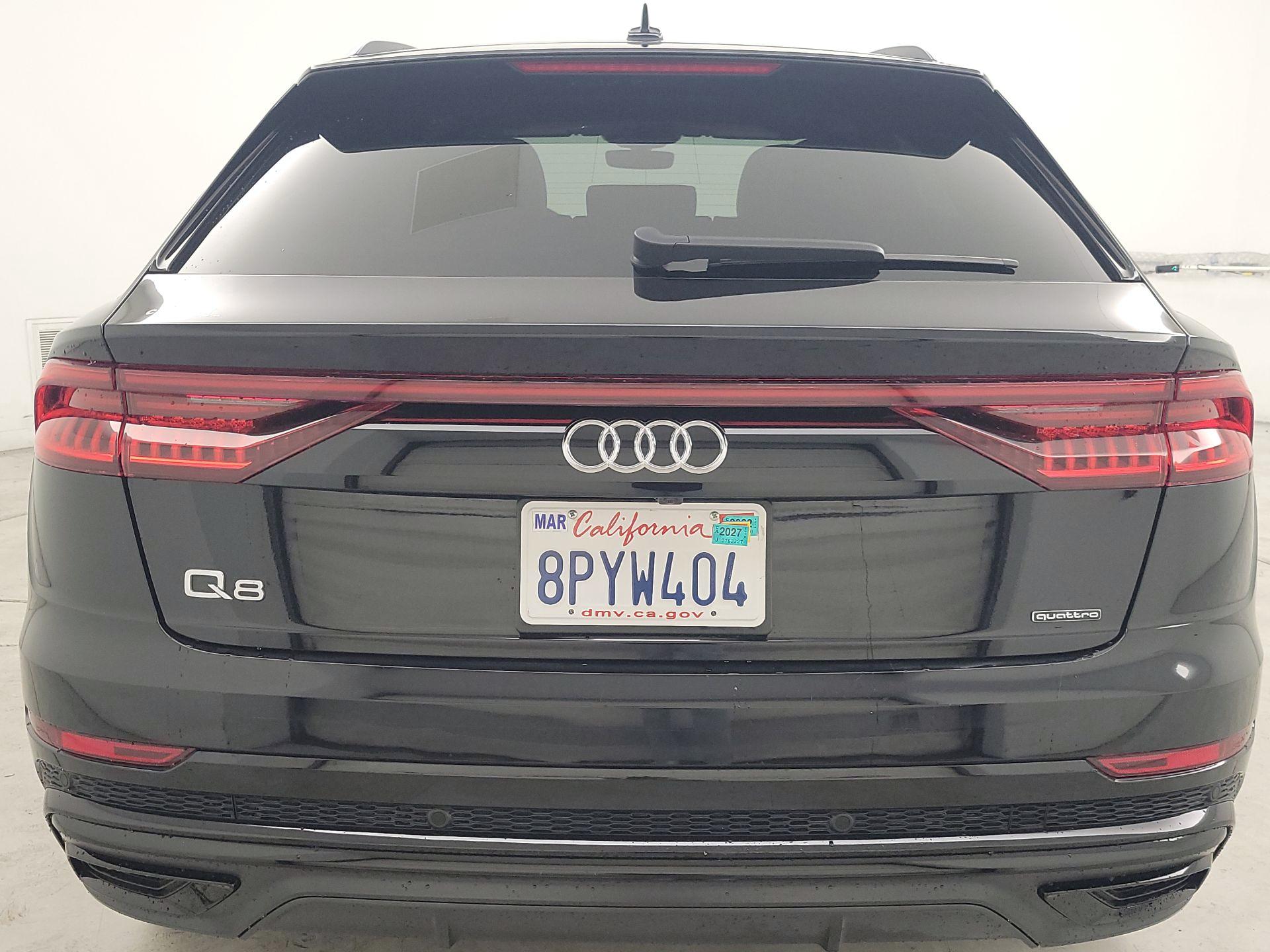 Thumbnail: 2020 Audi Q8 - 6