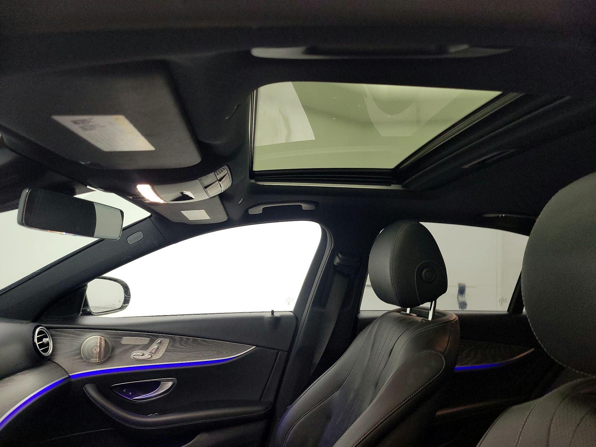 Thumbnail: 2021 Mercedes-Benz E-Class - 19