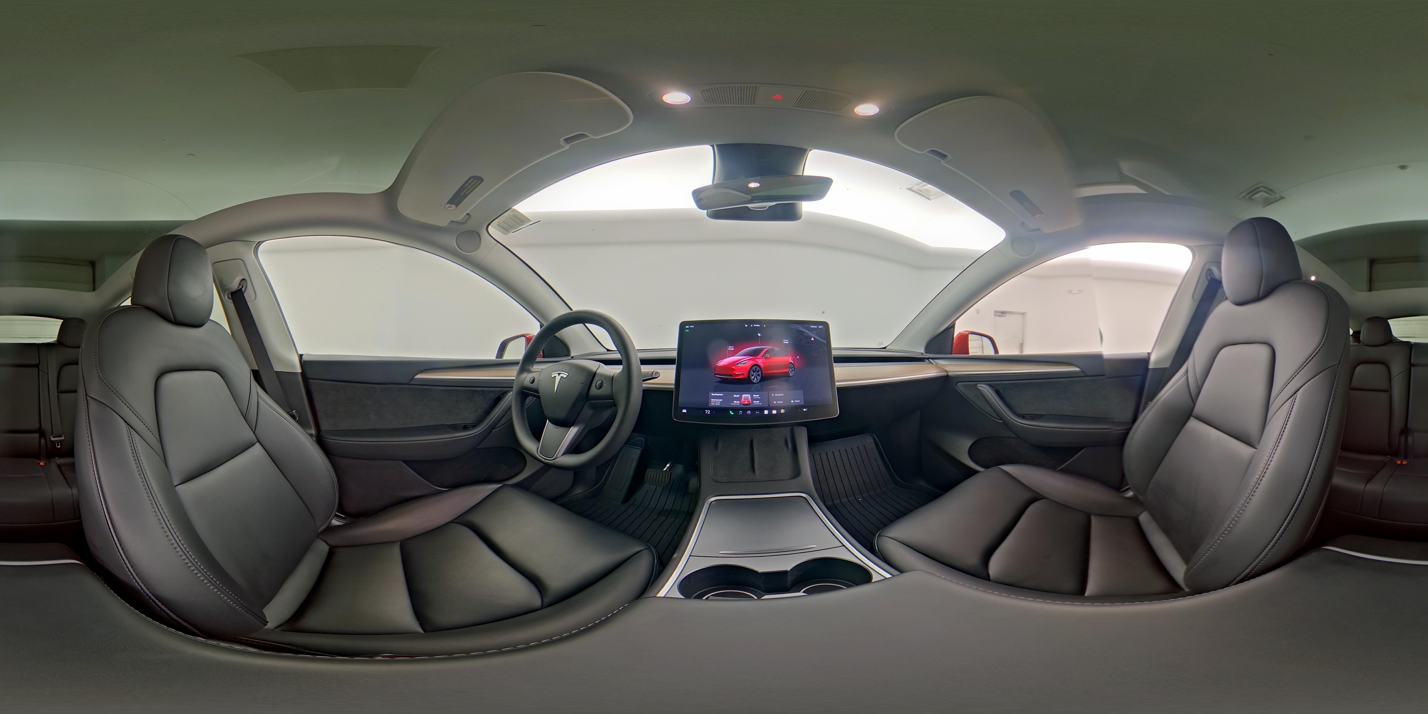 2025 Tesla Model Y Long Range - Photo 25