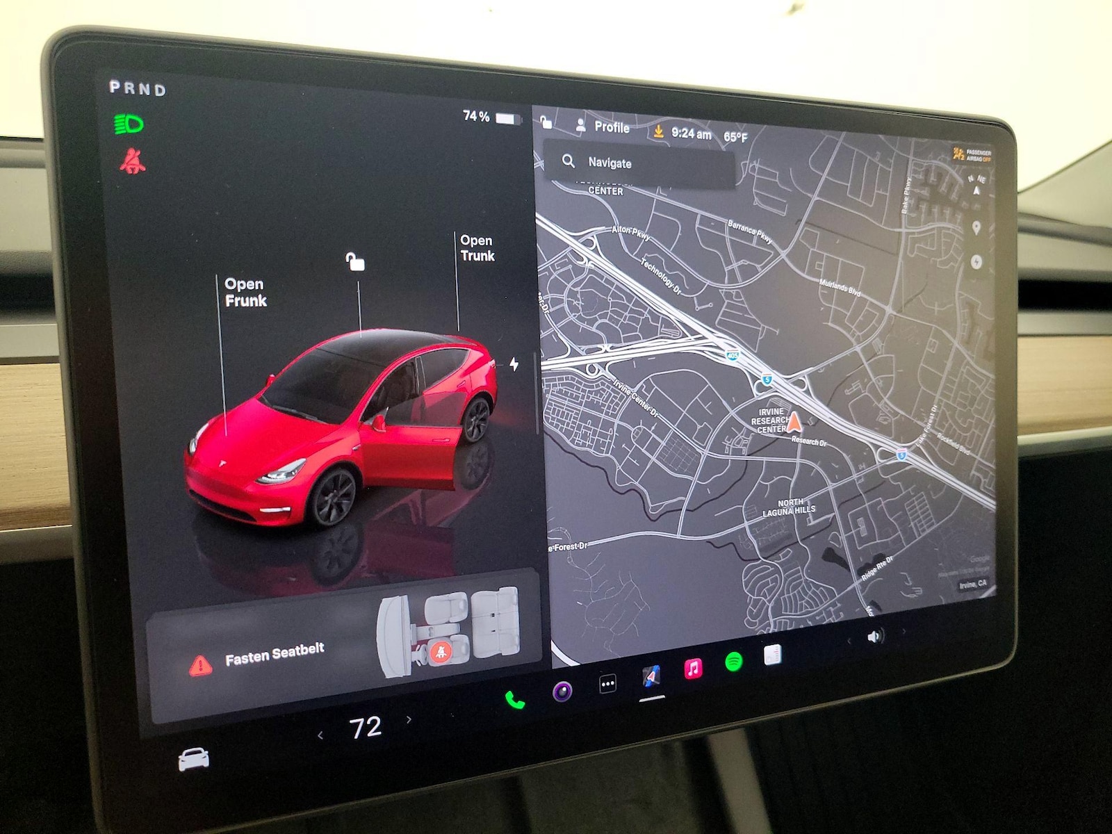 2025 Tesla Model Y Long Range - Photo 14