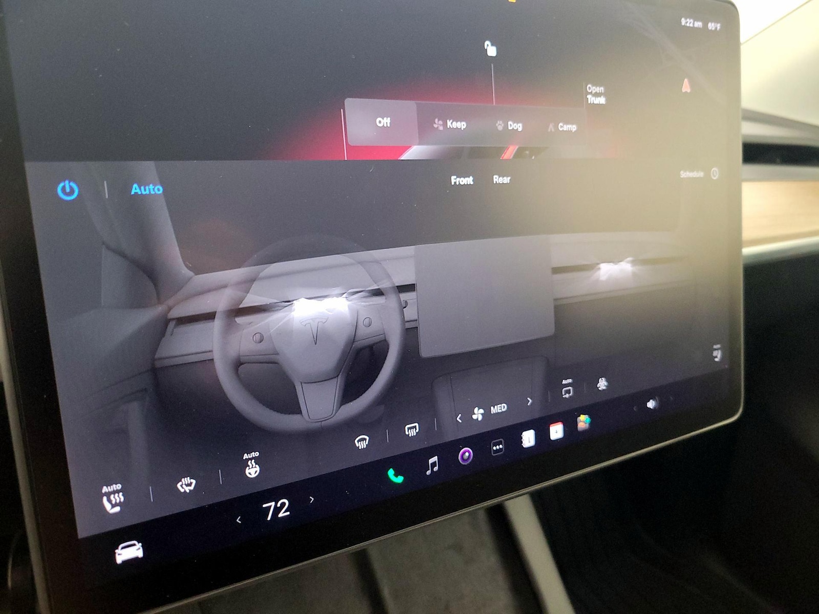 2025 Tesla Model Y Long Range - Photo 17