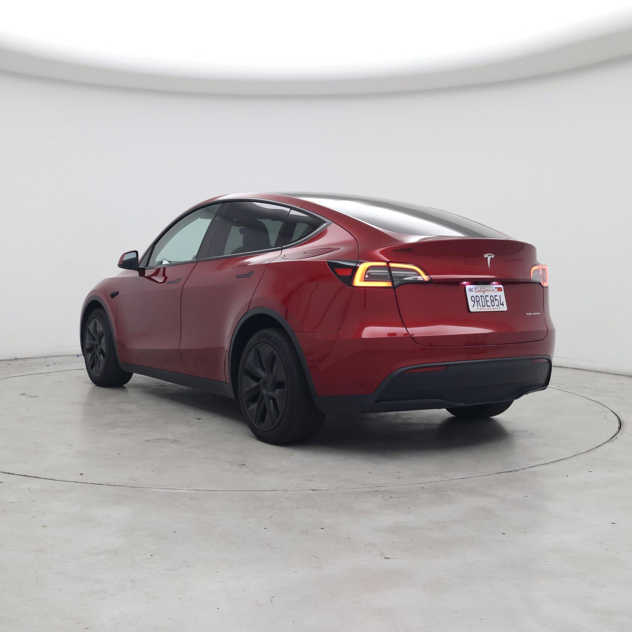 Thumbnail: 2025 Tesla Model Y - 2