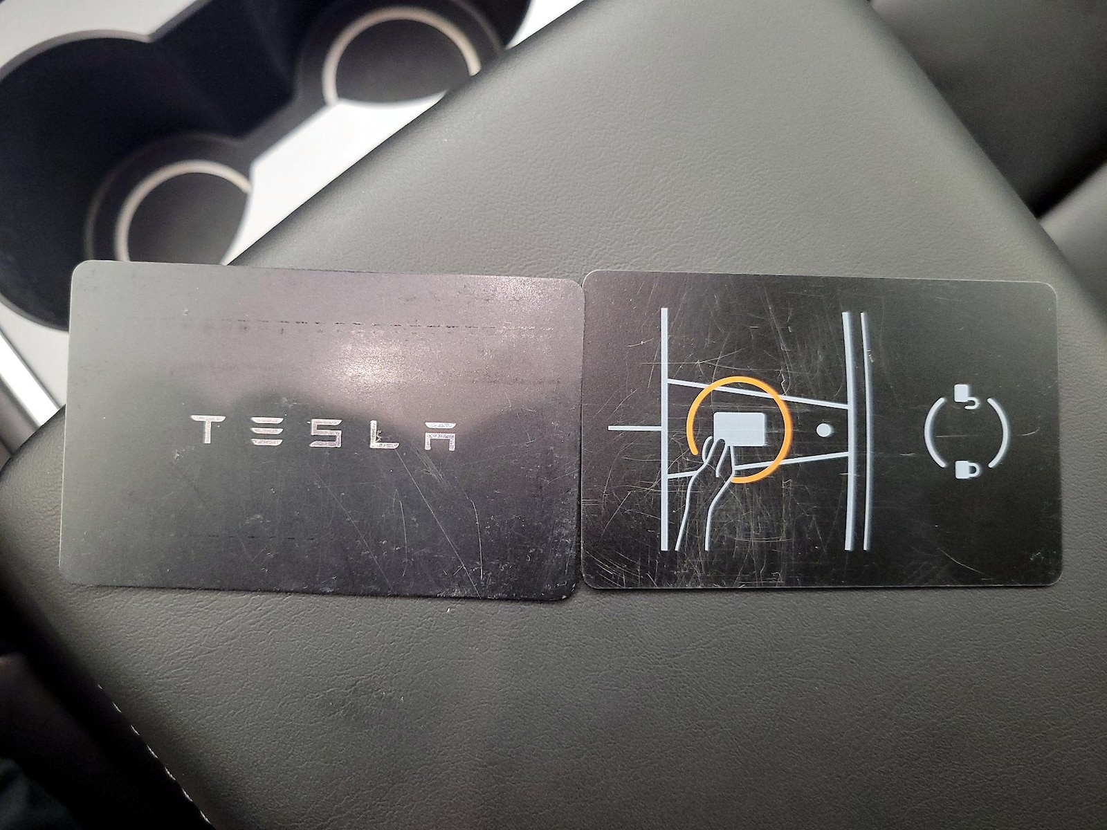 2025 Tesla Model Y Long Range - Photo 24