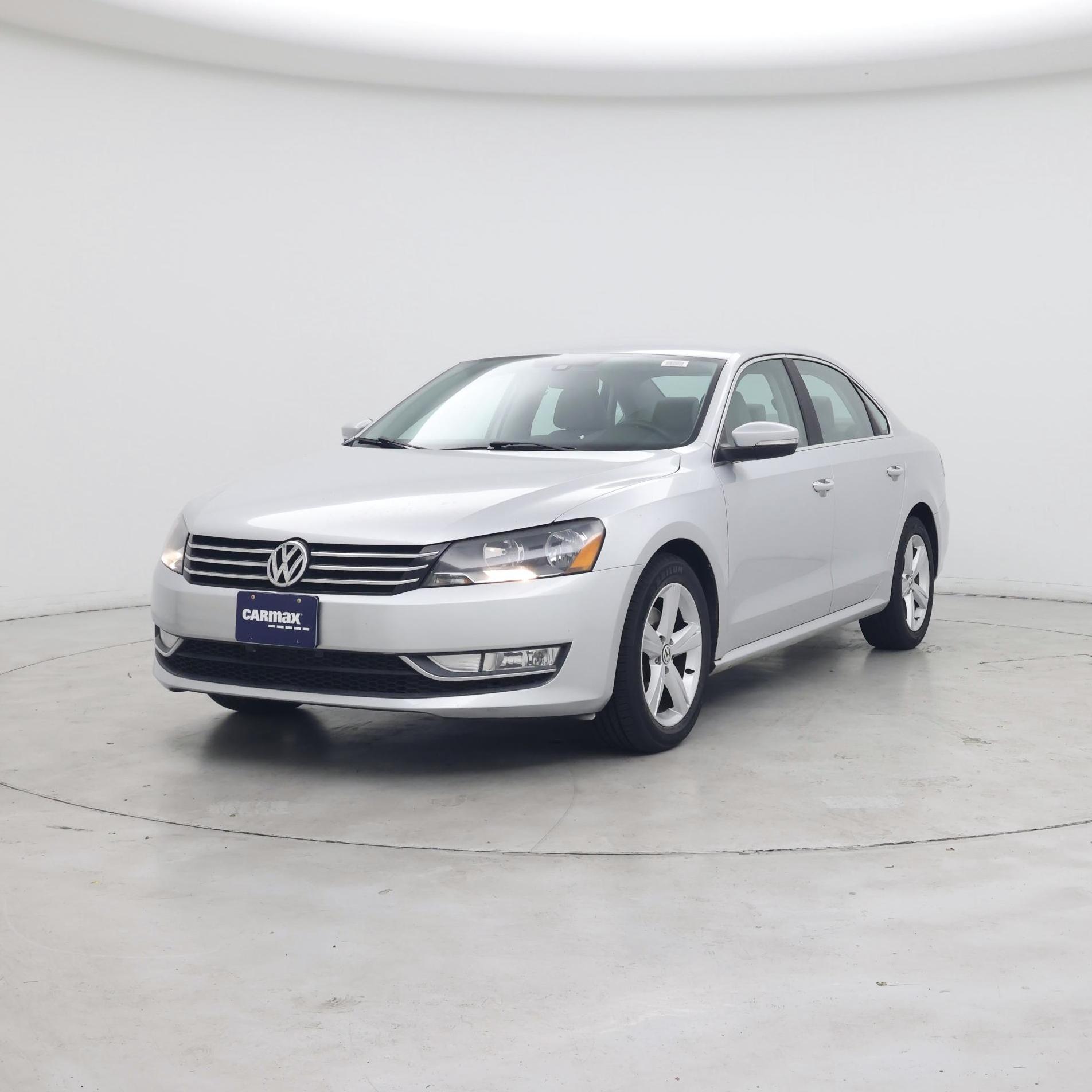 Thumbnail: 2015 Volkswagen Passat - 4