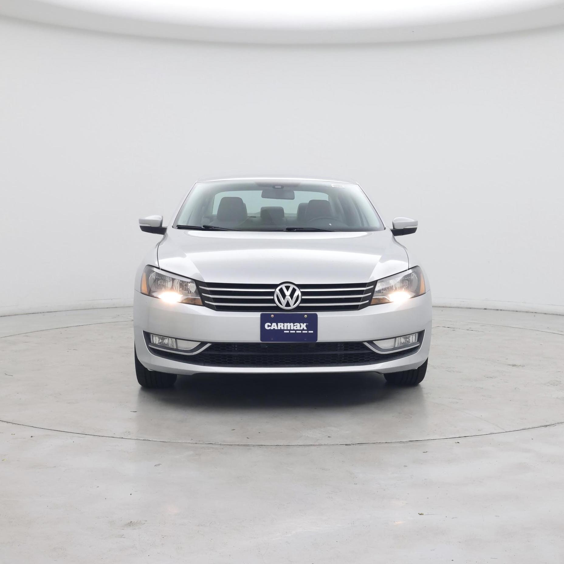 Thumbnail: 2015 Volkswagen Passat - 5