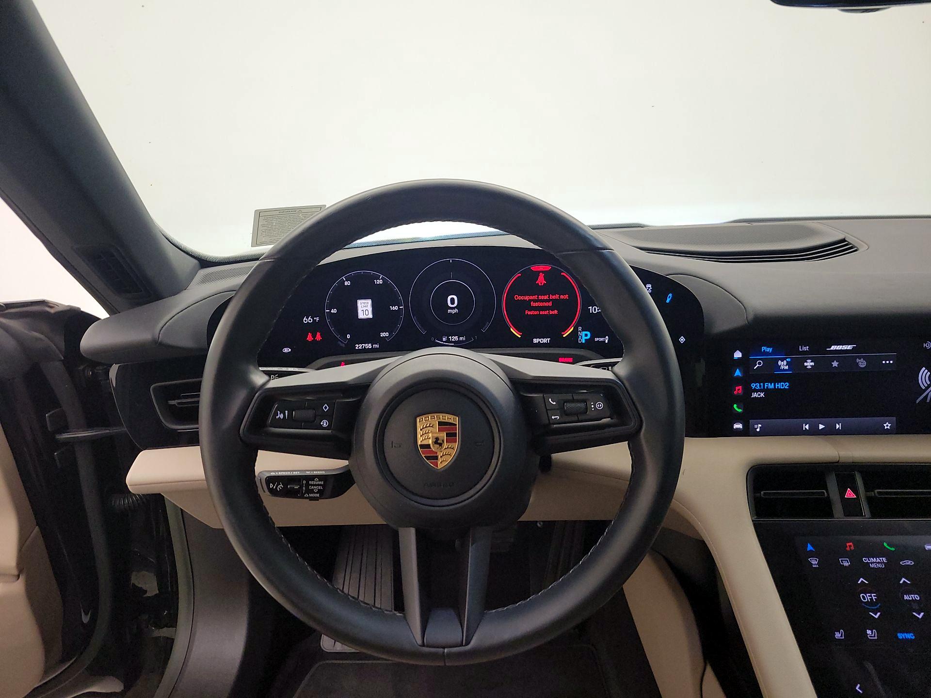 Thumbnail: 2022 Porsche Taycan - 10
