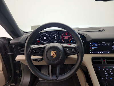 Steering Wheel & Instrument Cluster (On)