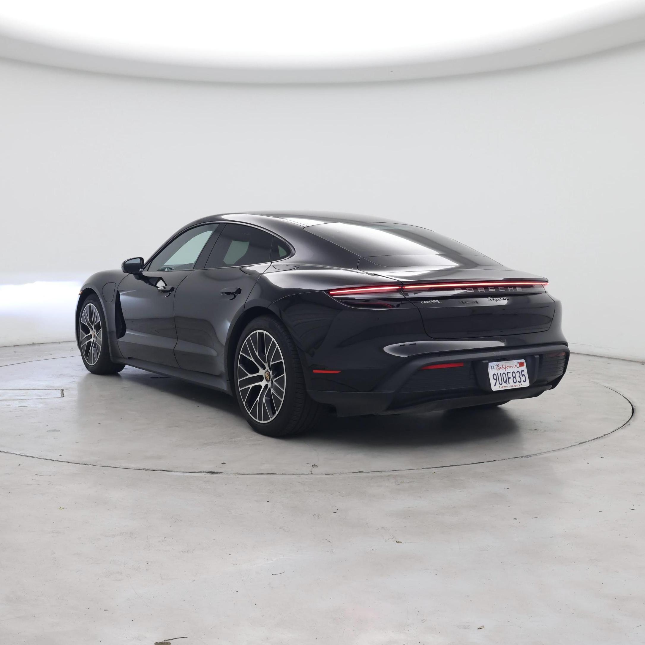 Thumbnail: 2022 Porsche Taycan - 2