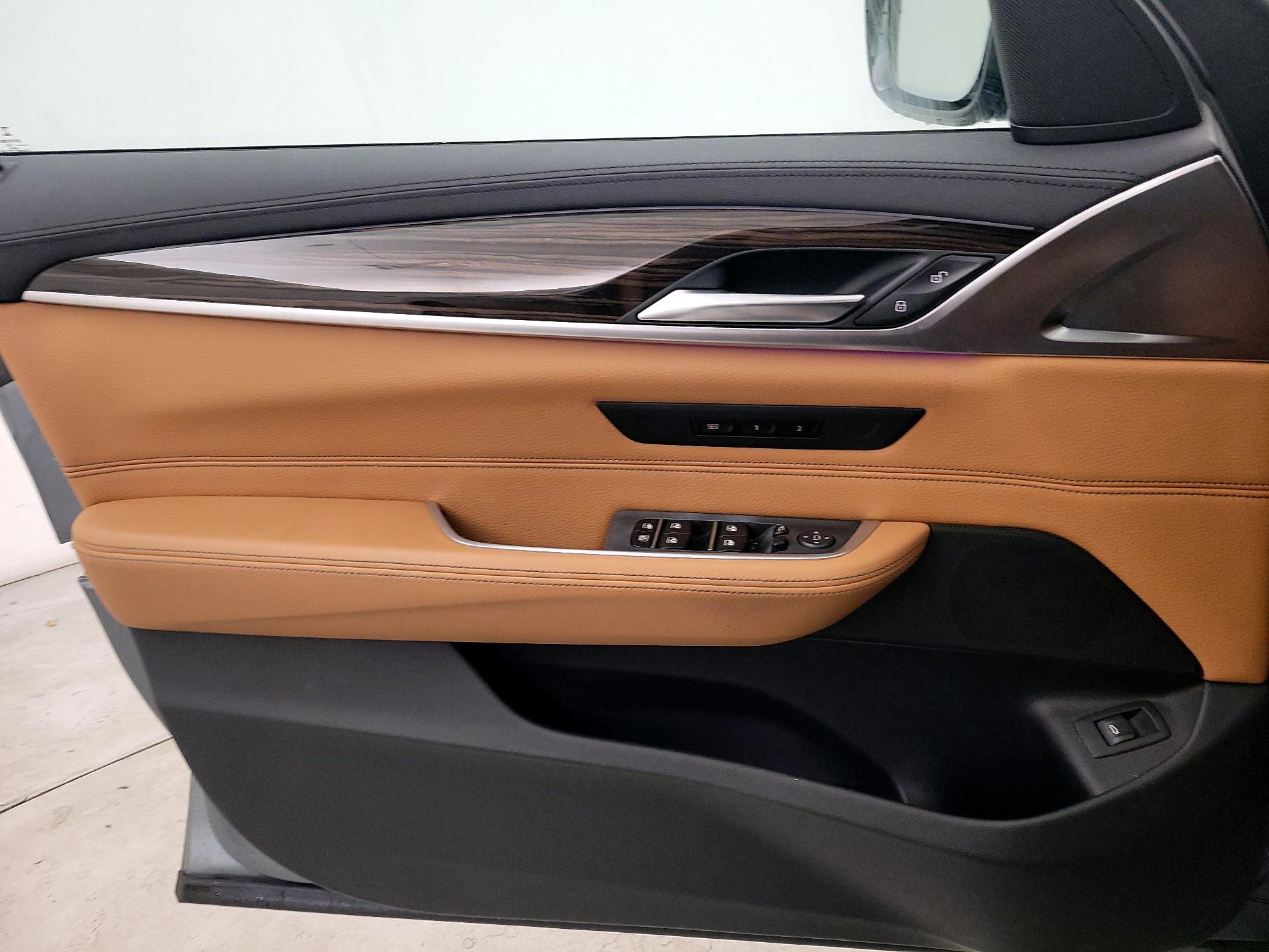 Thumbnail: 2019 BMW 6 Series - 12