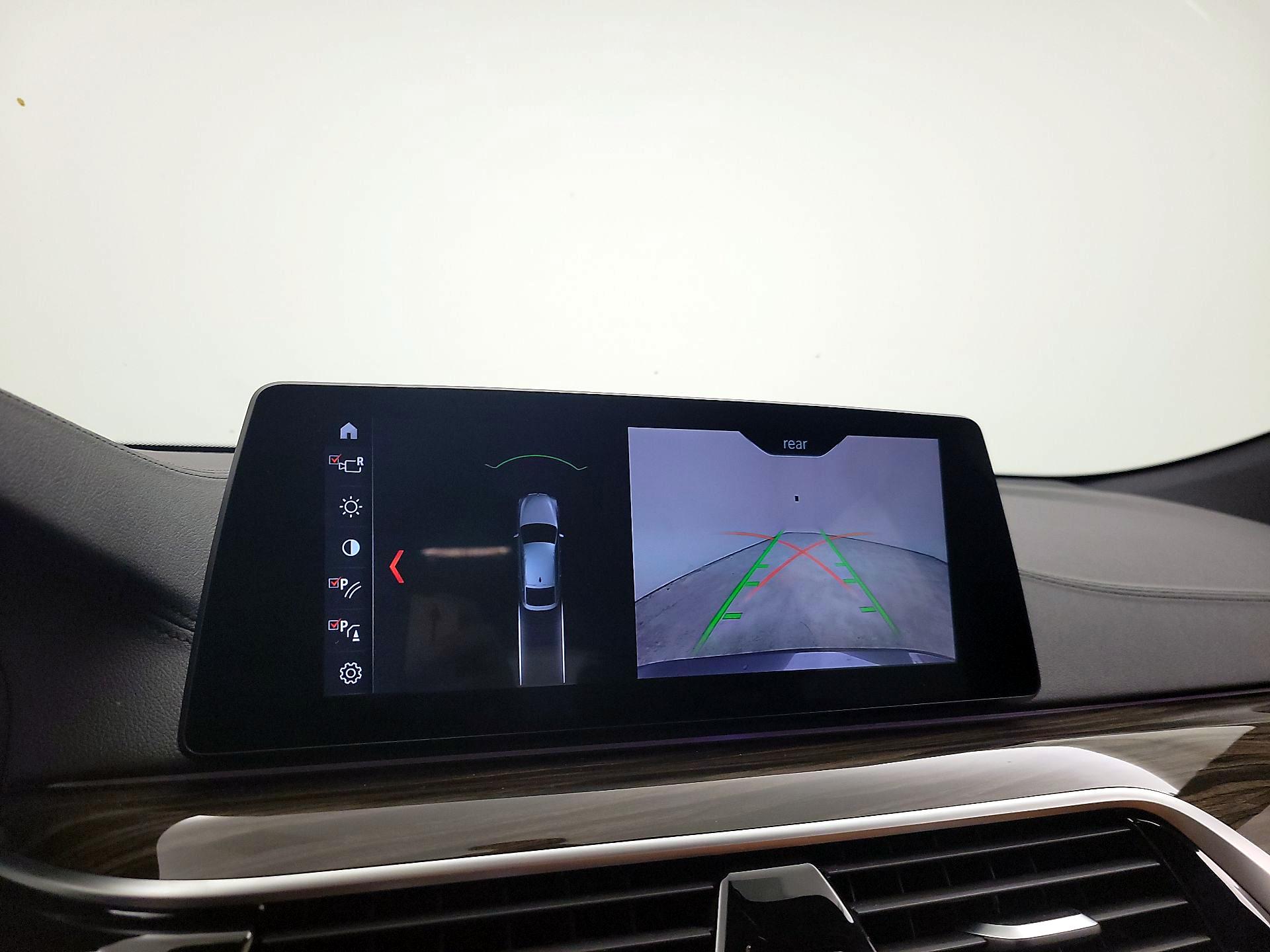 Thumbnail: 2019 BMW 6 Series - 15