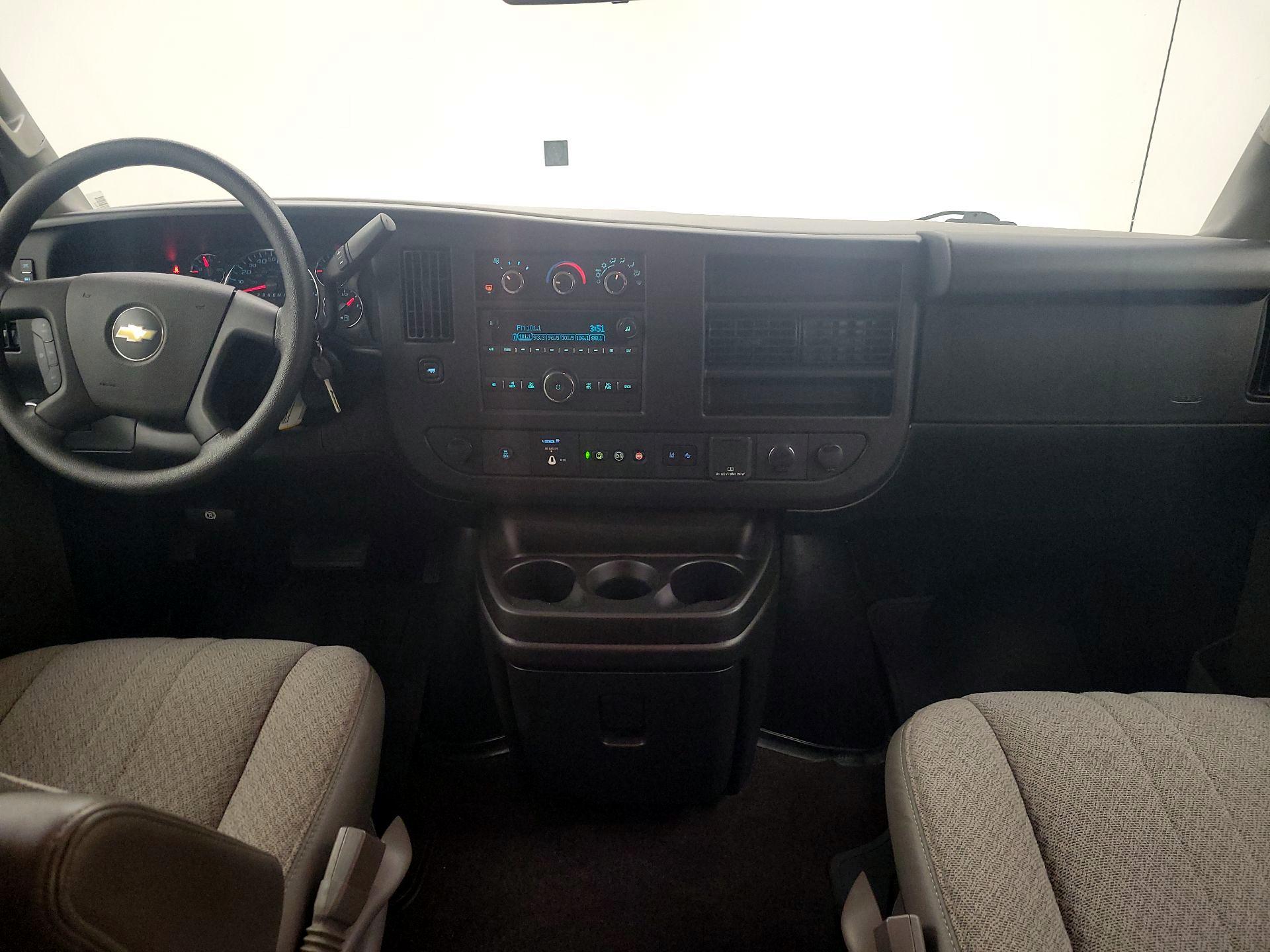 Thumbnail: 2019 Chevrolet Express - 9