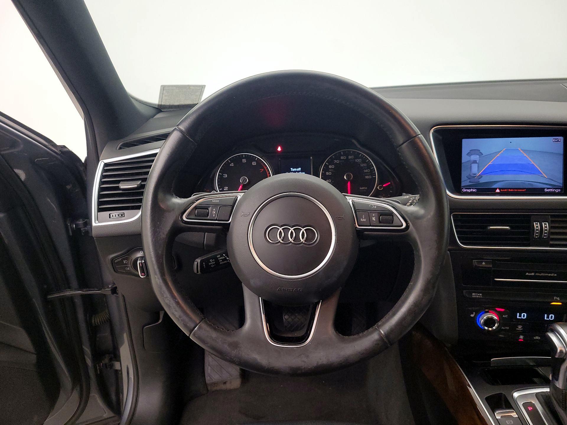 Thumbnail: 2015 Audi Q5 - 10