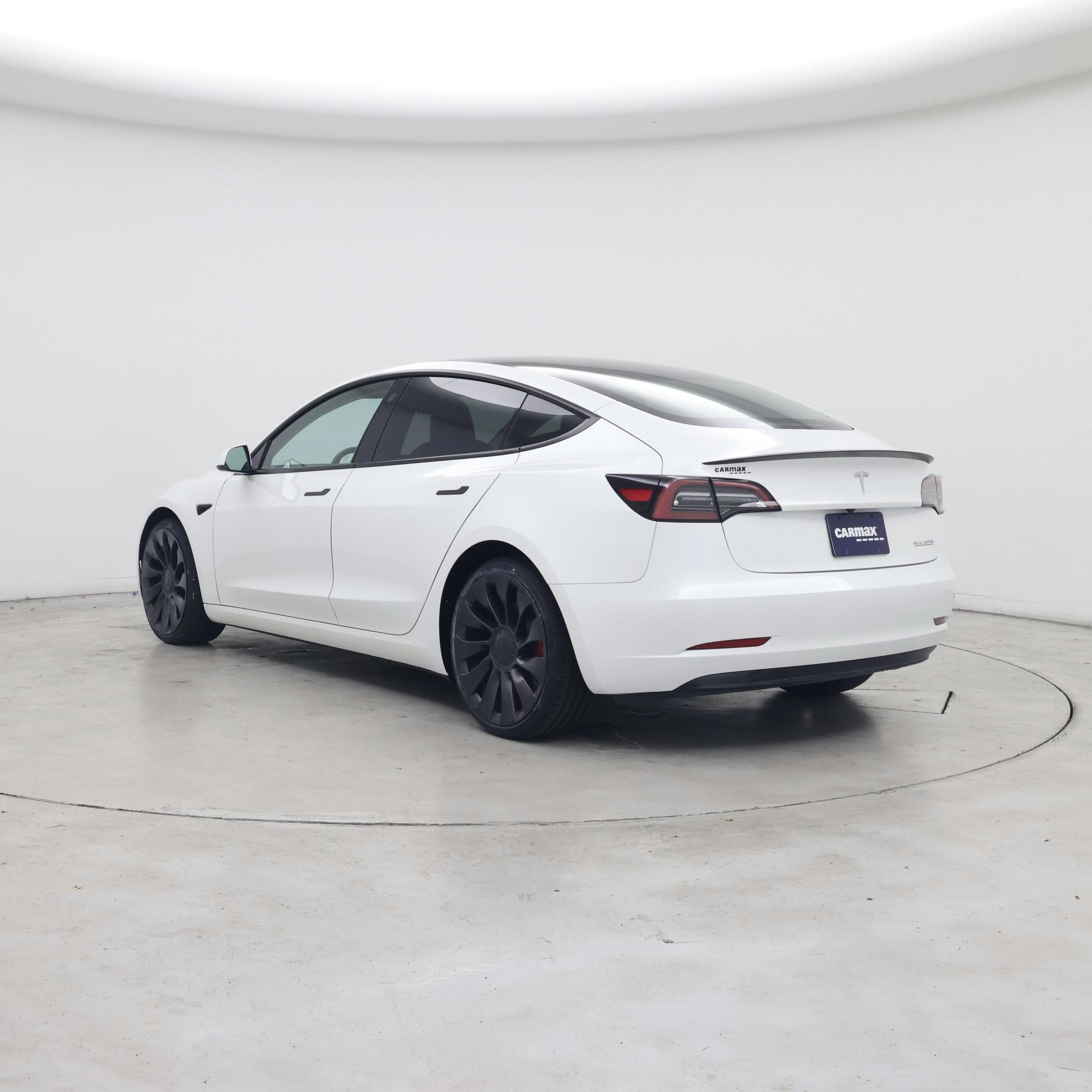 Thumbnail: 2023 Tesla Model 3 - 2