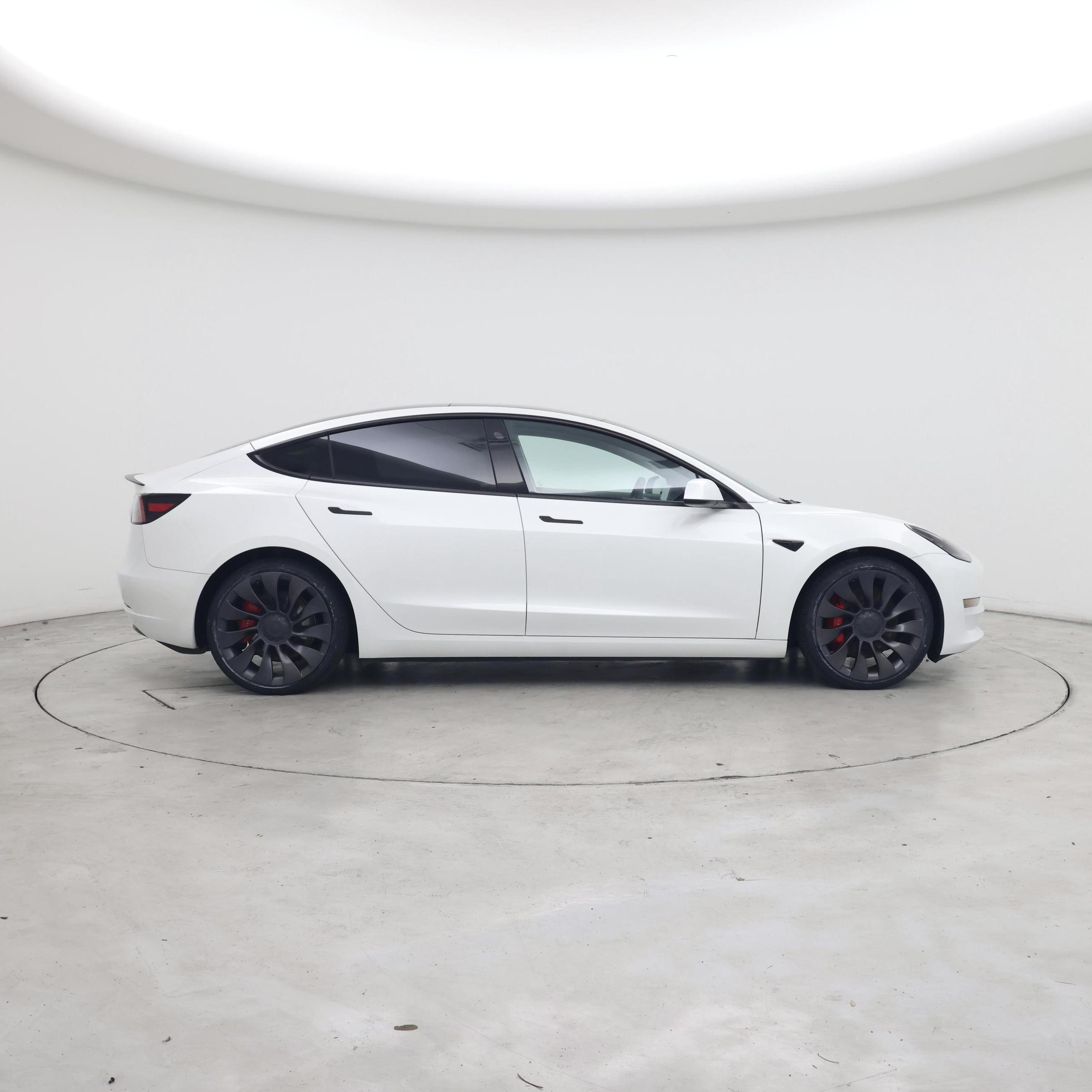 Thumbnail: 2023 Tesla Model 3 - 7