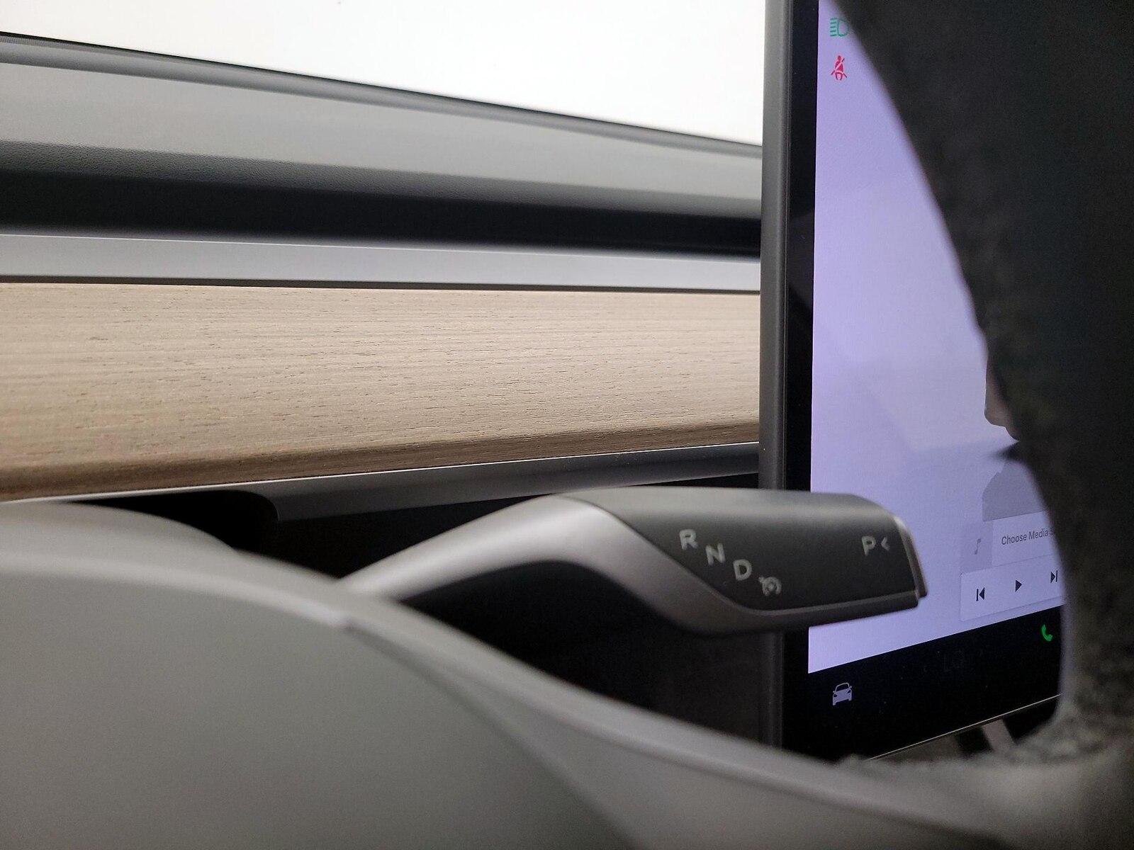 2024 Tesla Model Y Long Range - Photo 18