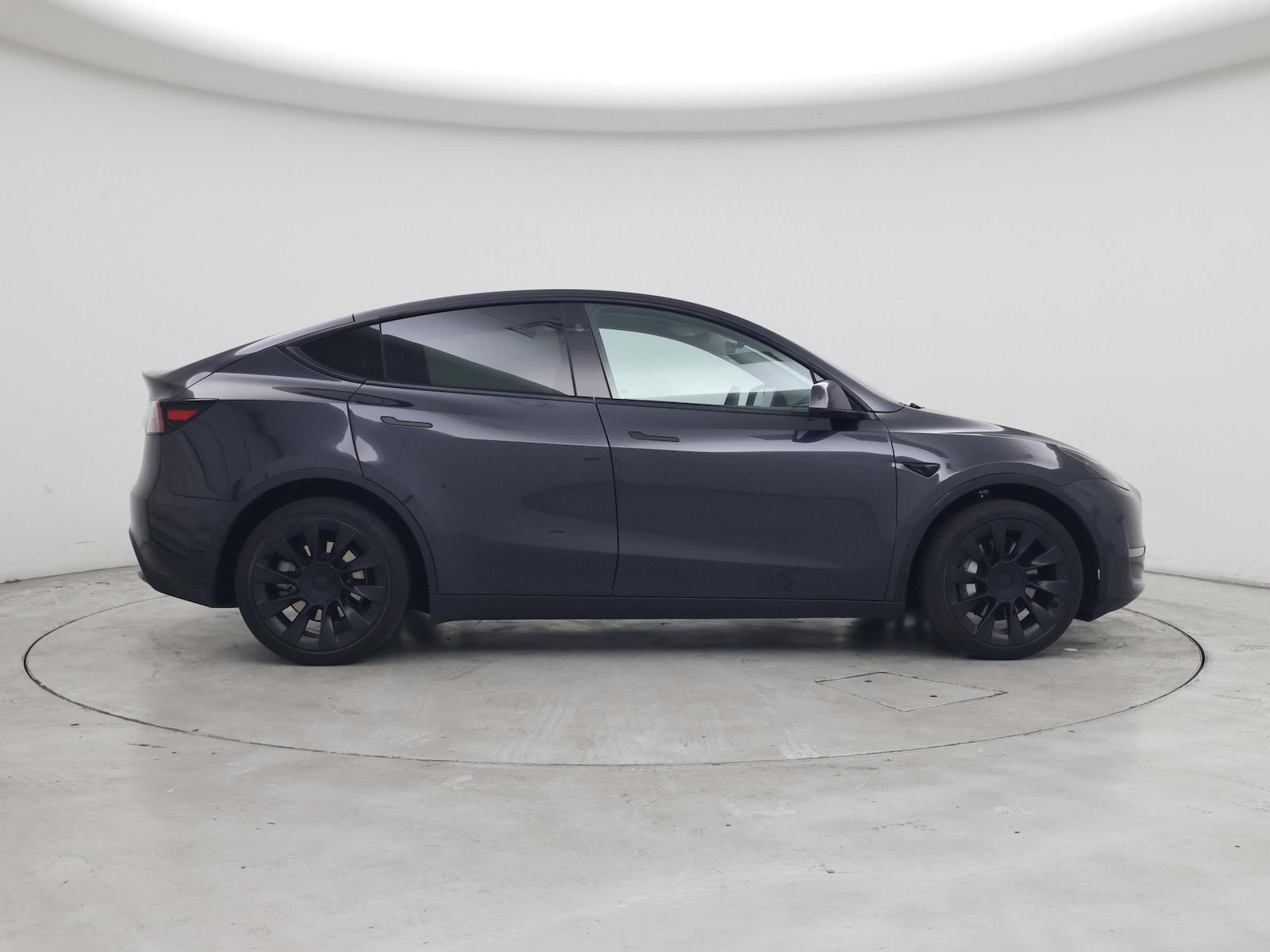 2024 Tesla Model Y Long Range - Photo 8