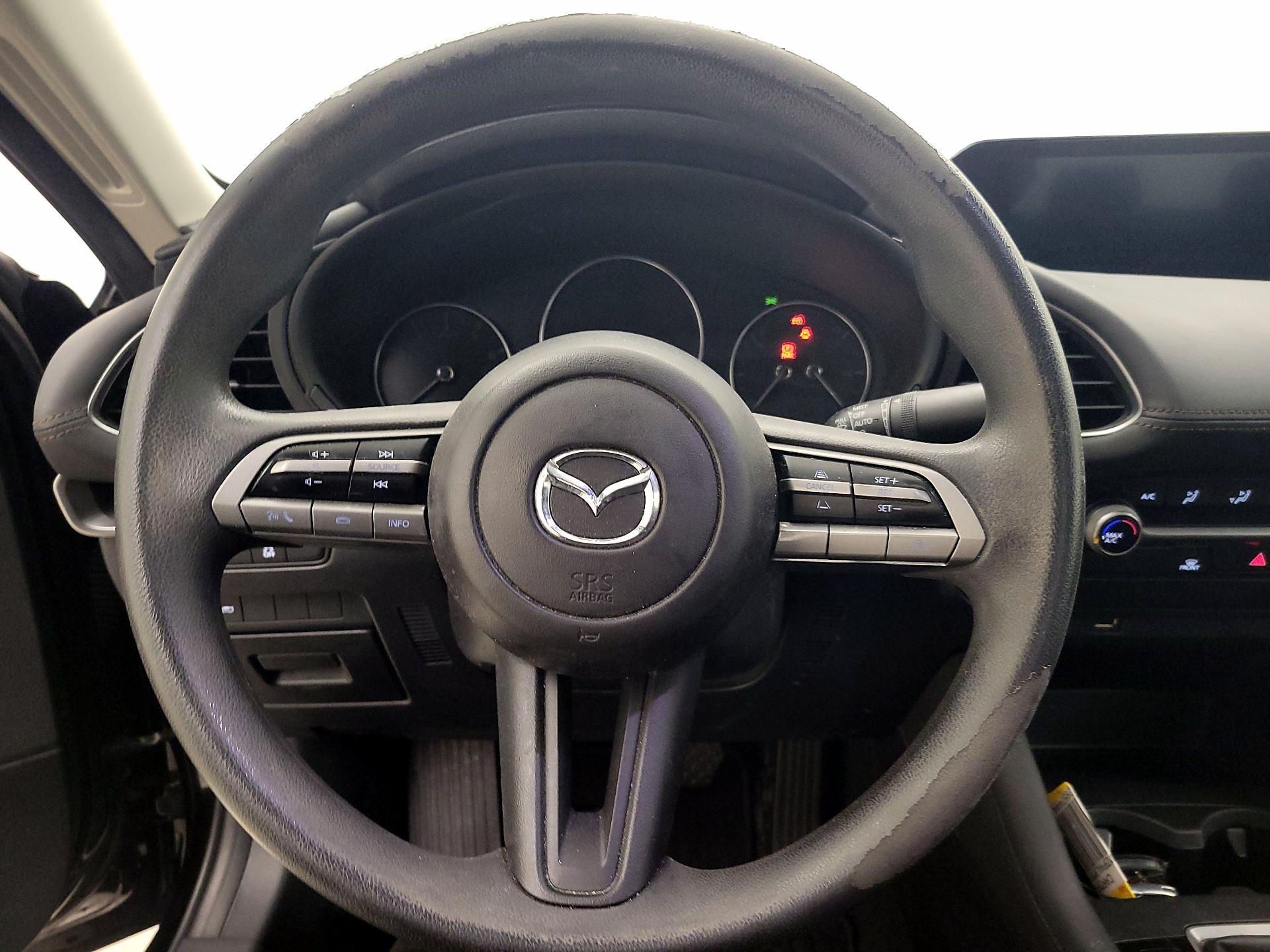 Thumbnail: 2021 Mazda Mazda3 - 10