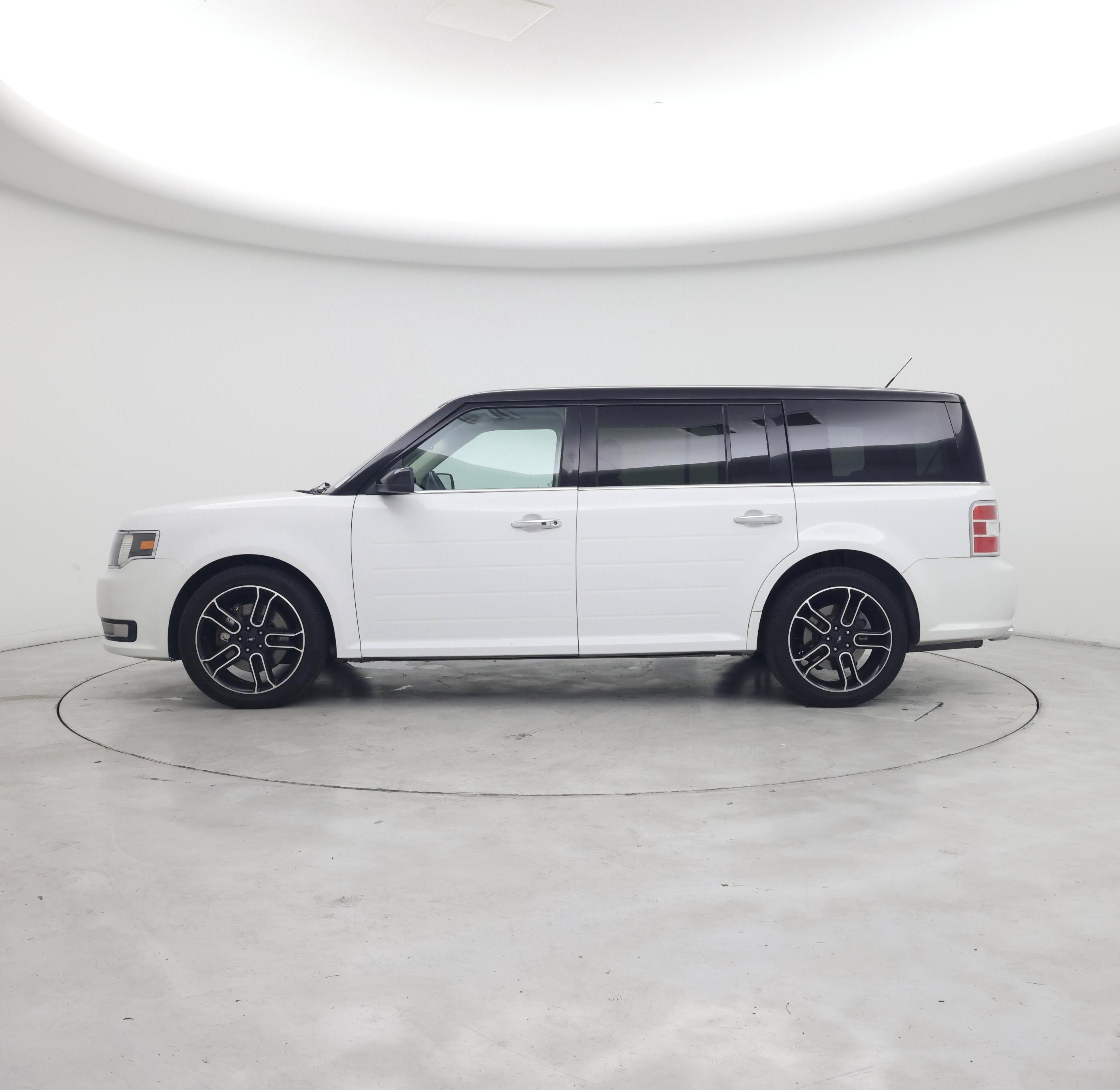 Thumbnail: 2015 Ford Flex - 3