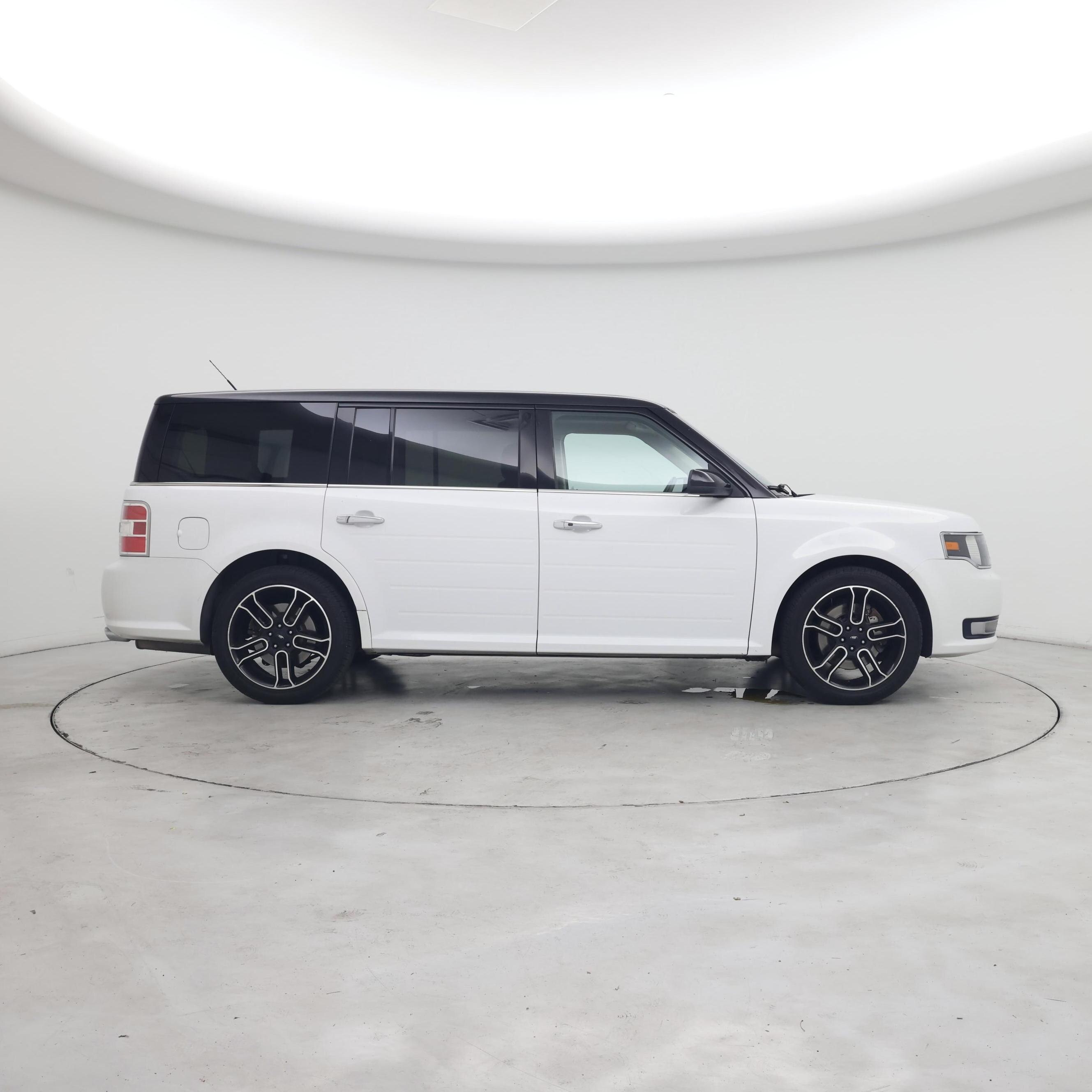 Thumbnail: 2015 Ford Flex - 7