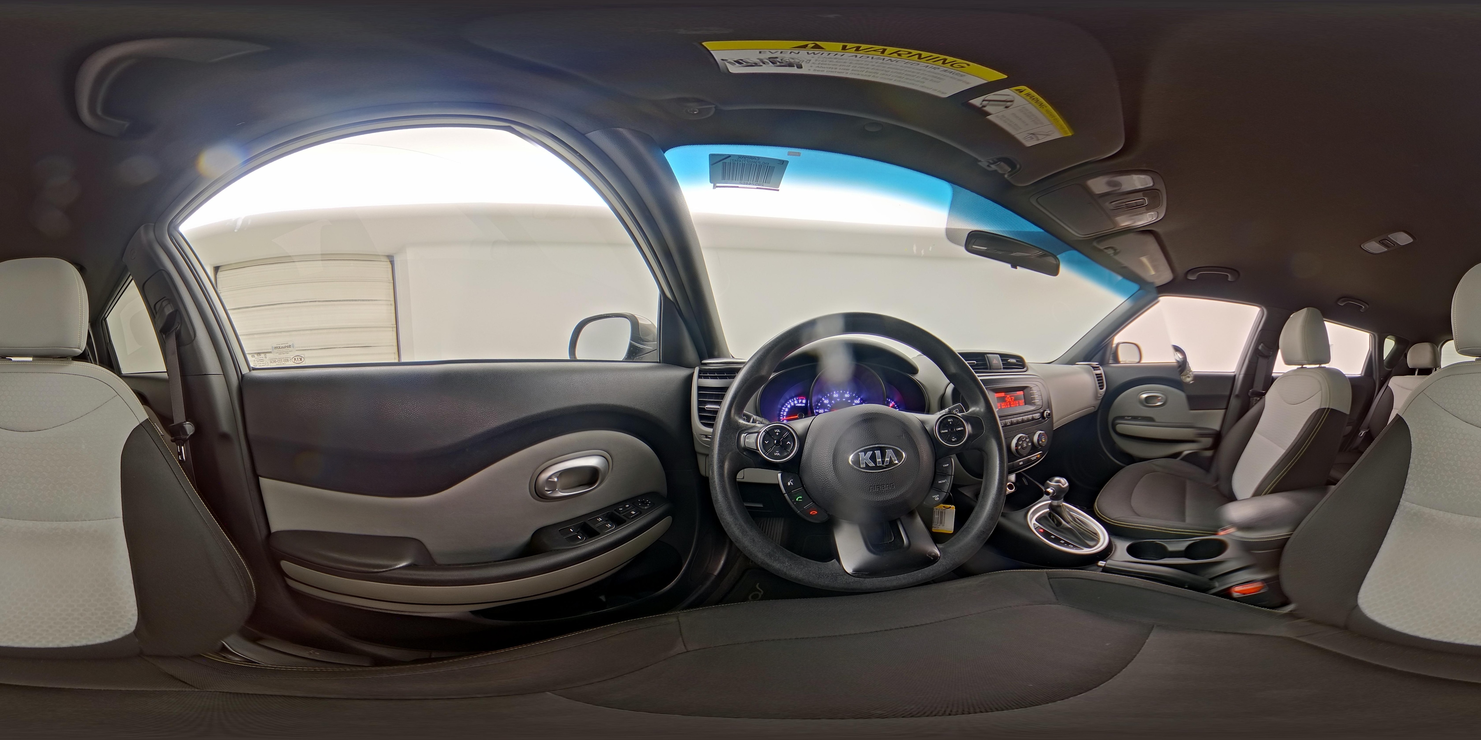 2015 Kia Soul + - Photo 24