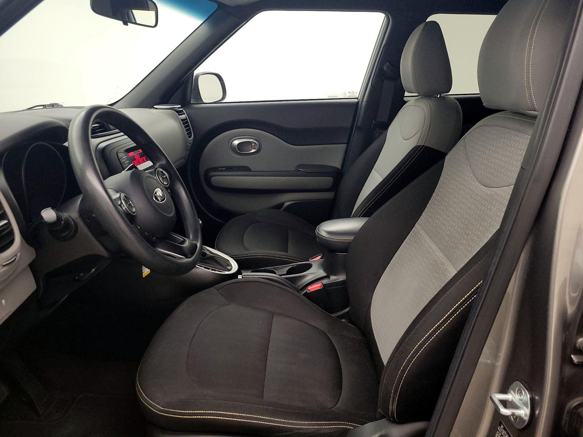 Thumbnail: 2015 Kia Soul - 11