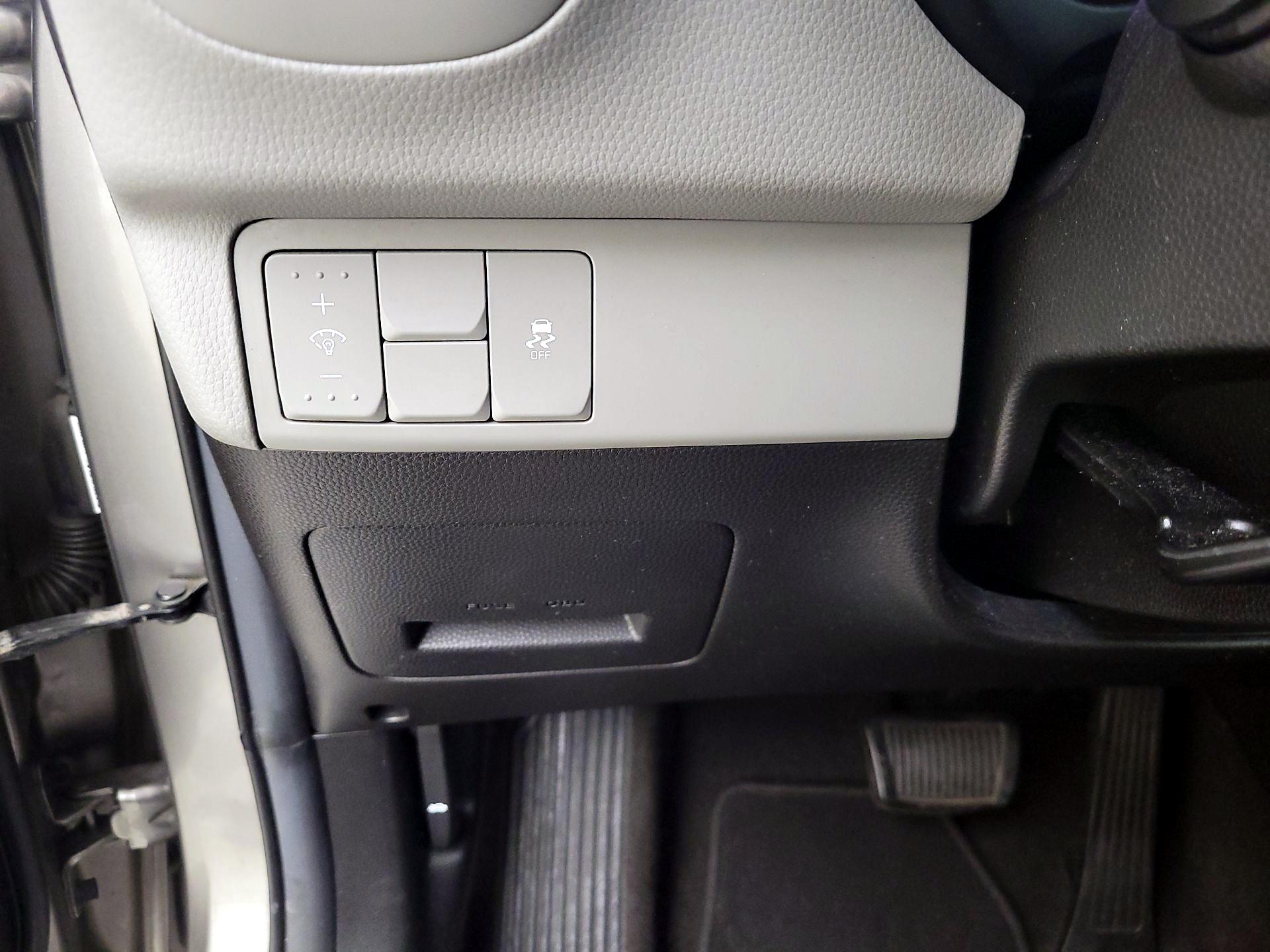 Thumbnail: 2015 Kia Soul - 13
