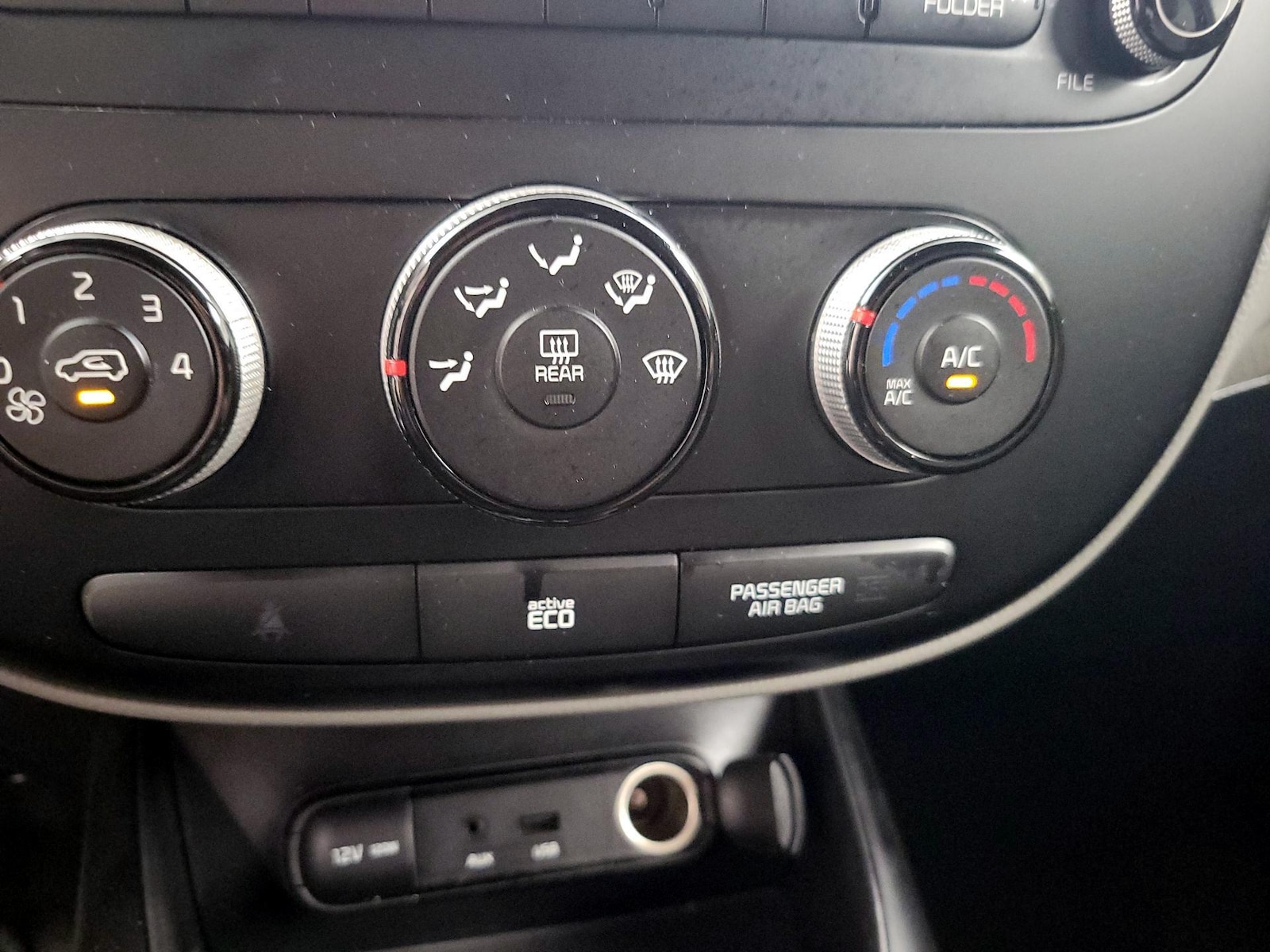 2015 Kia Soul + - Photo 16