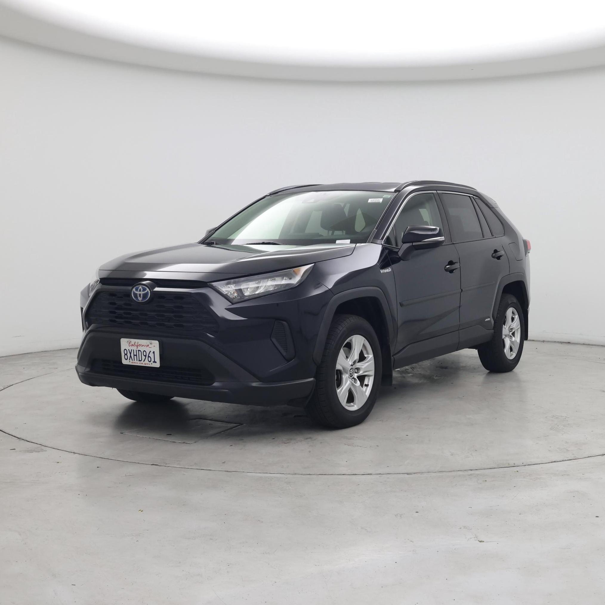 Thumbnail: 2021 Toyota RAV4 - 4