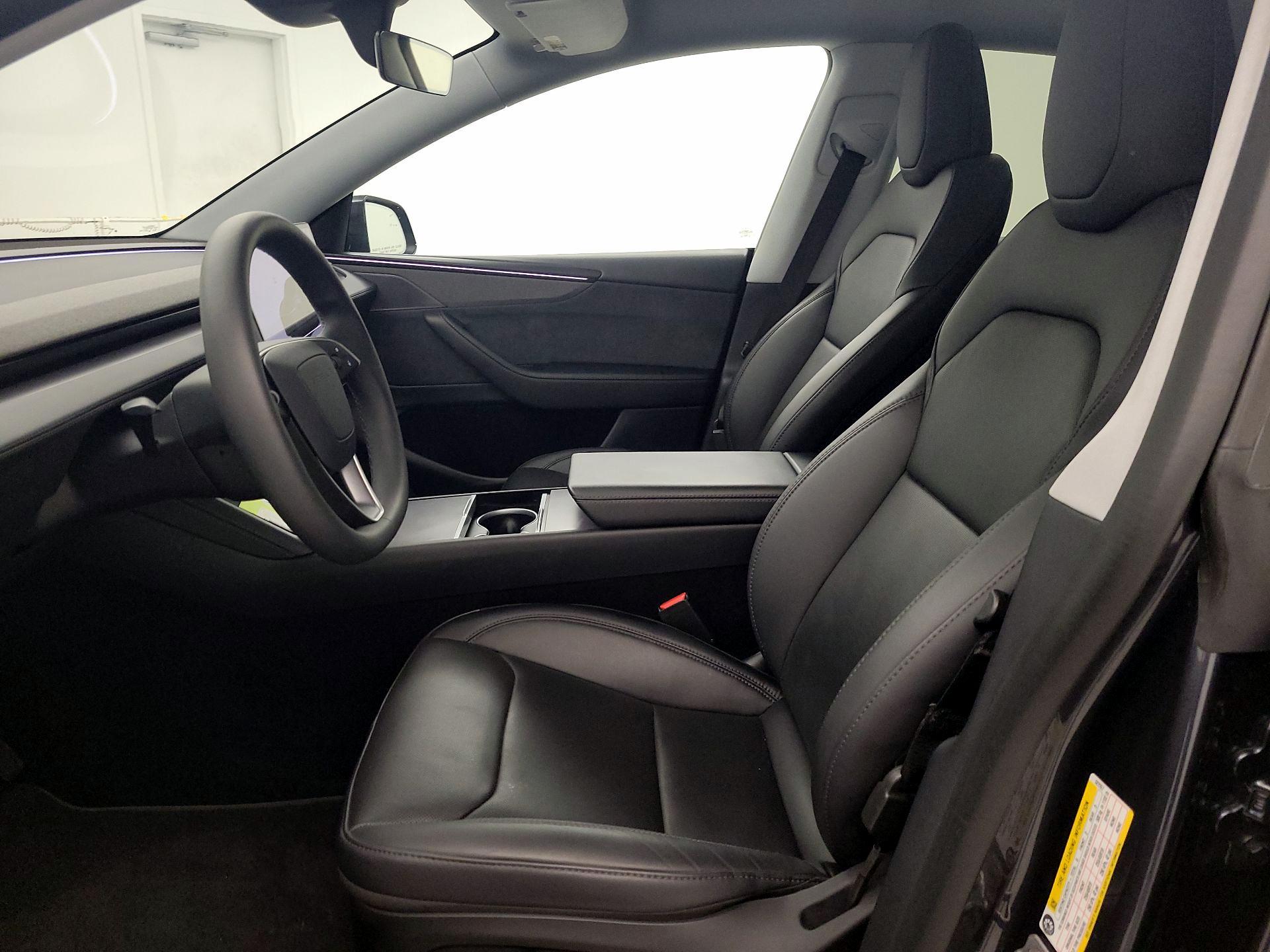 Thumbnail: 2026 Tesla Model Y - 9