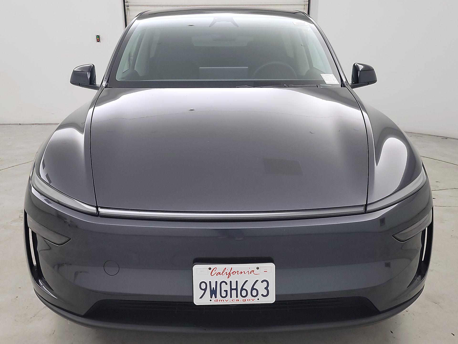 Thumbnail: 2026 Tesla Model Y - 2