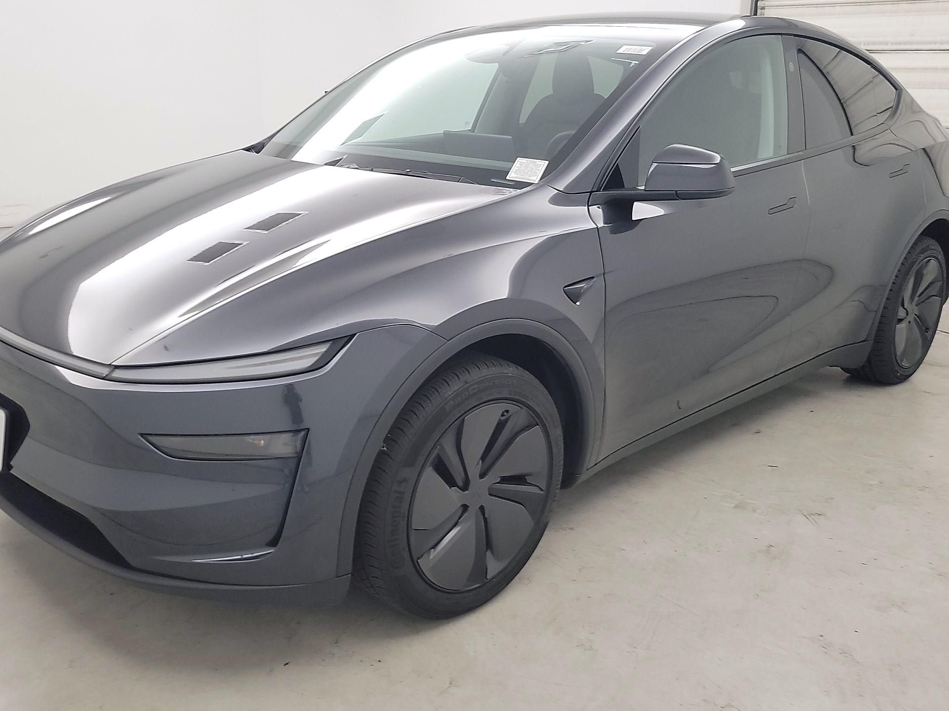 Thumbnail: 2026 Tesla Model Y - 3