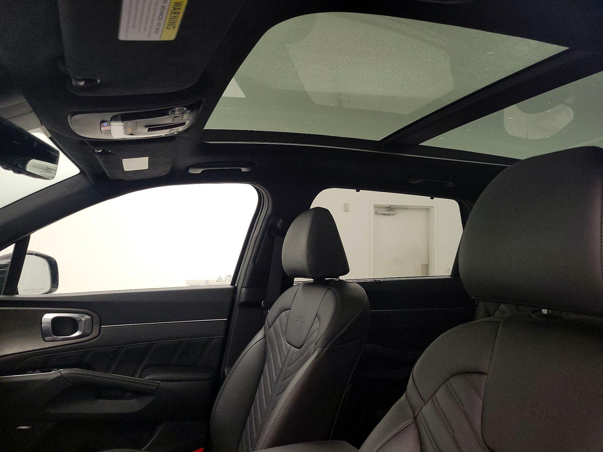 Thumbnail: 2024 Kia Sorento - 20