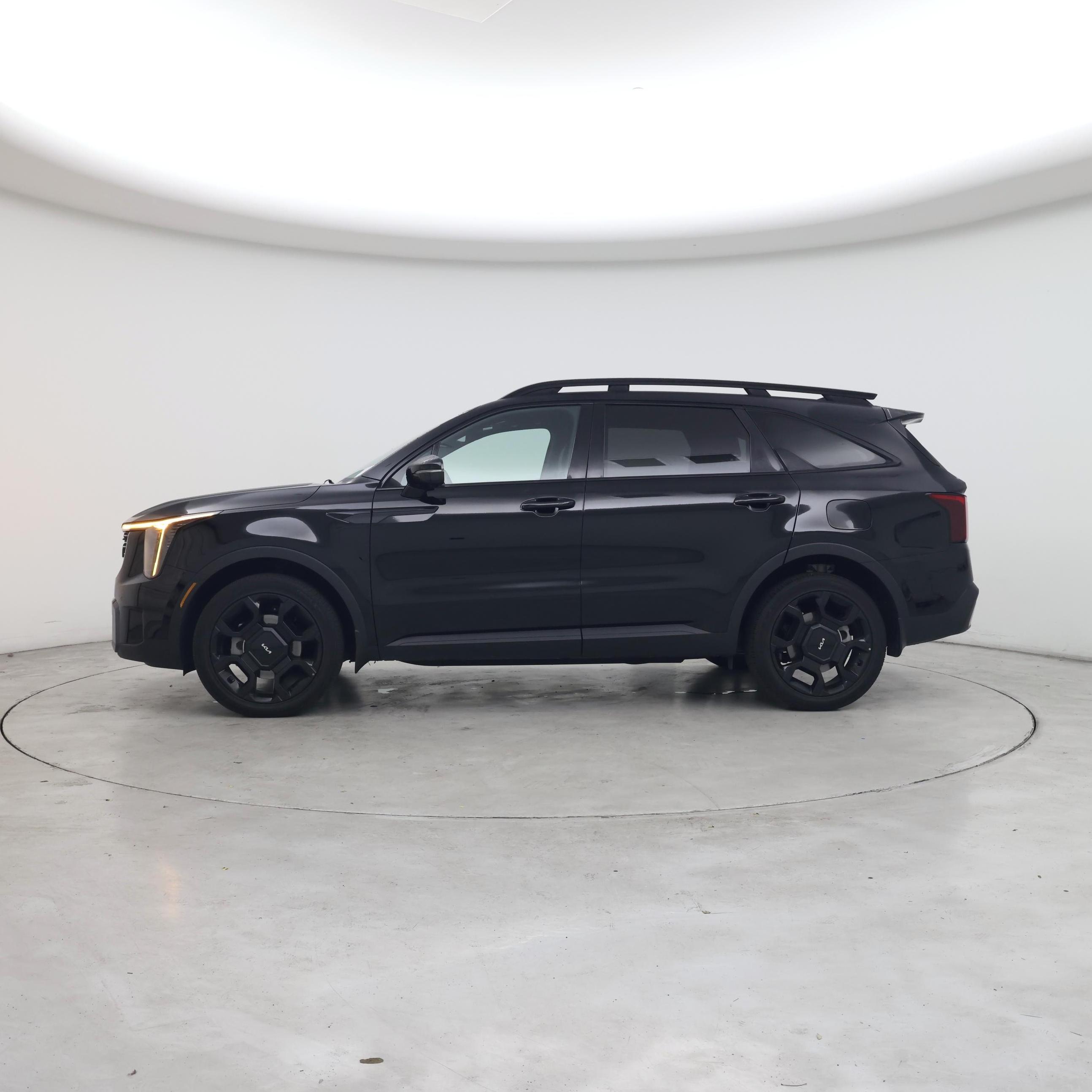 Thumbnail: 2024 Kia Sorento - 3