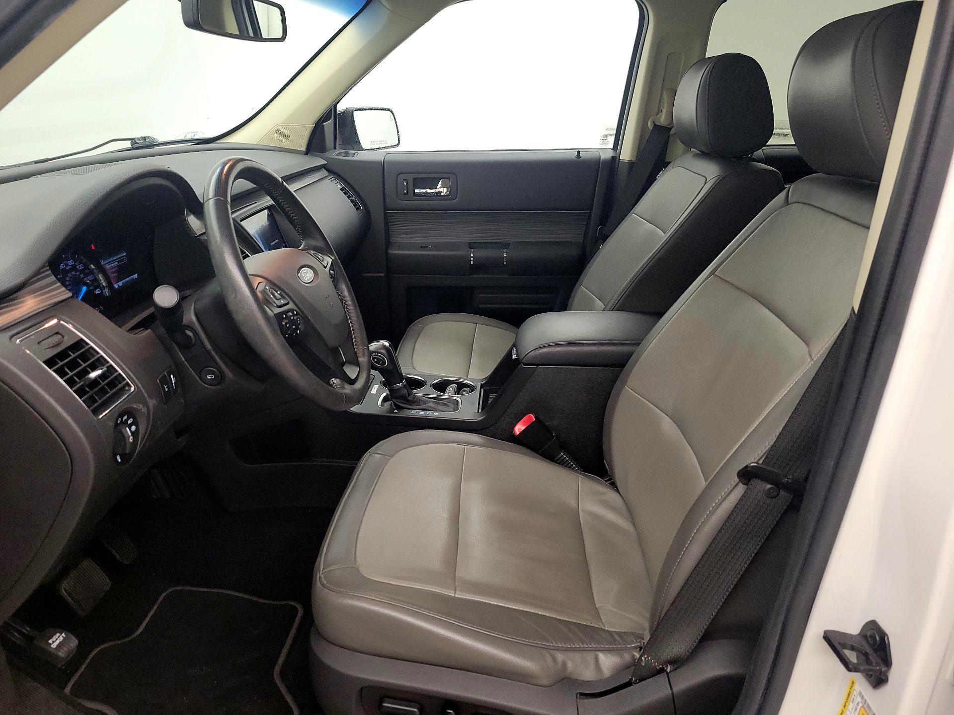 Thumbnail: 2019 Ford Flex - 11