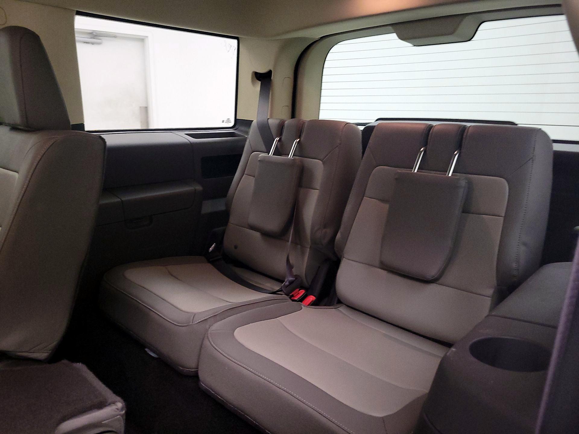 Thumbnail: 2019 Ford Flex - 20
