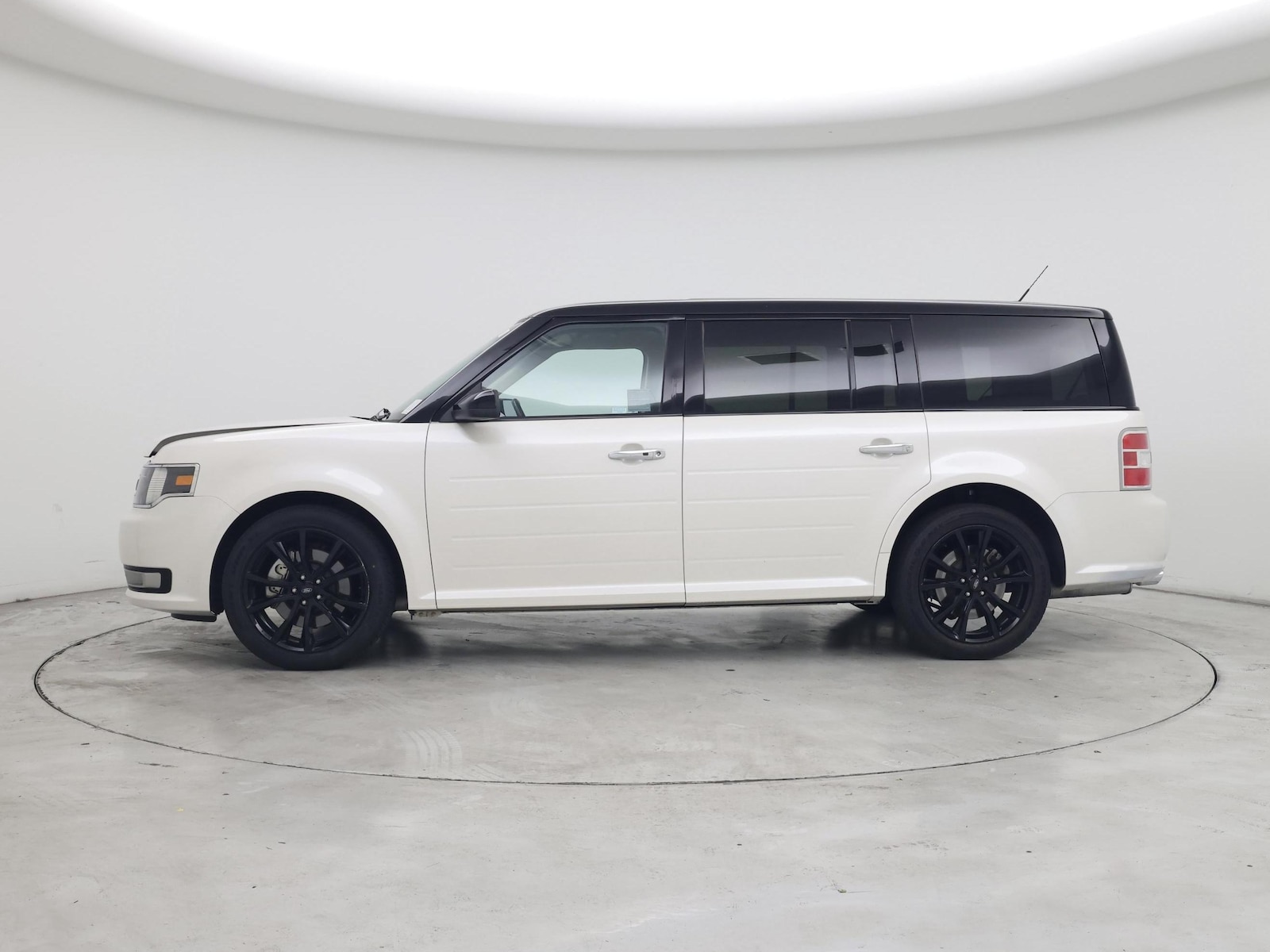2019 Ford Flex SEL - Photo 4