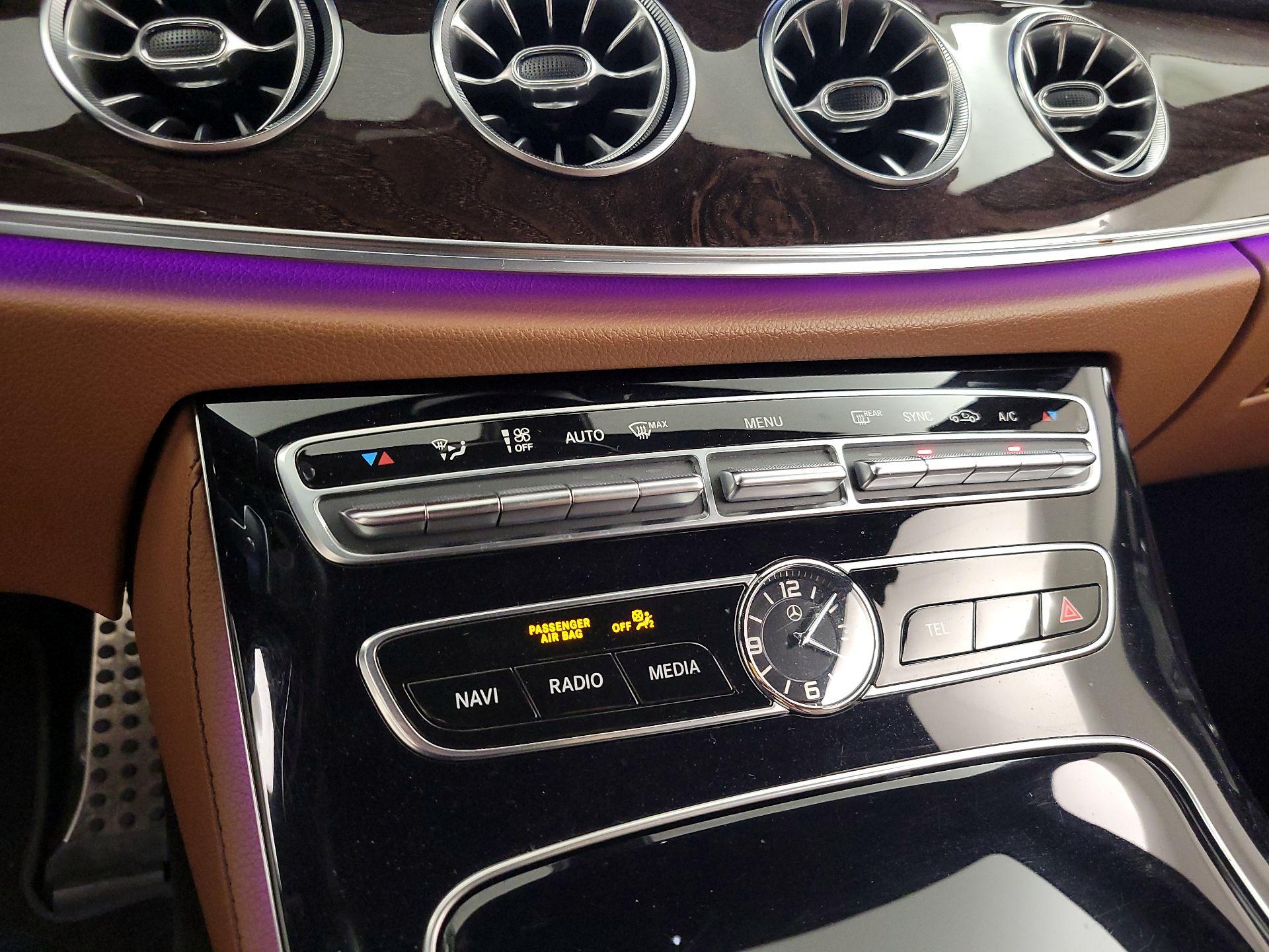 Thumbnail: 2018 Mercedes-Benz E-Class - 16
