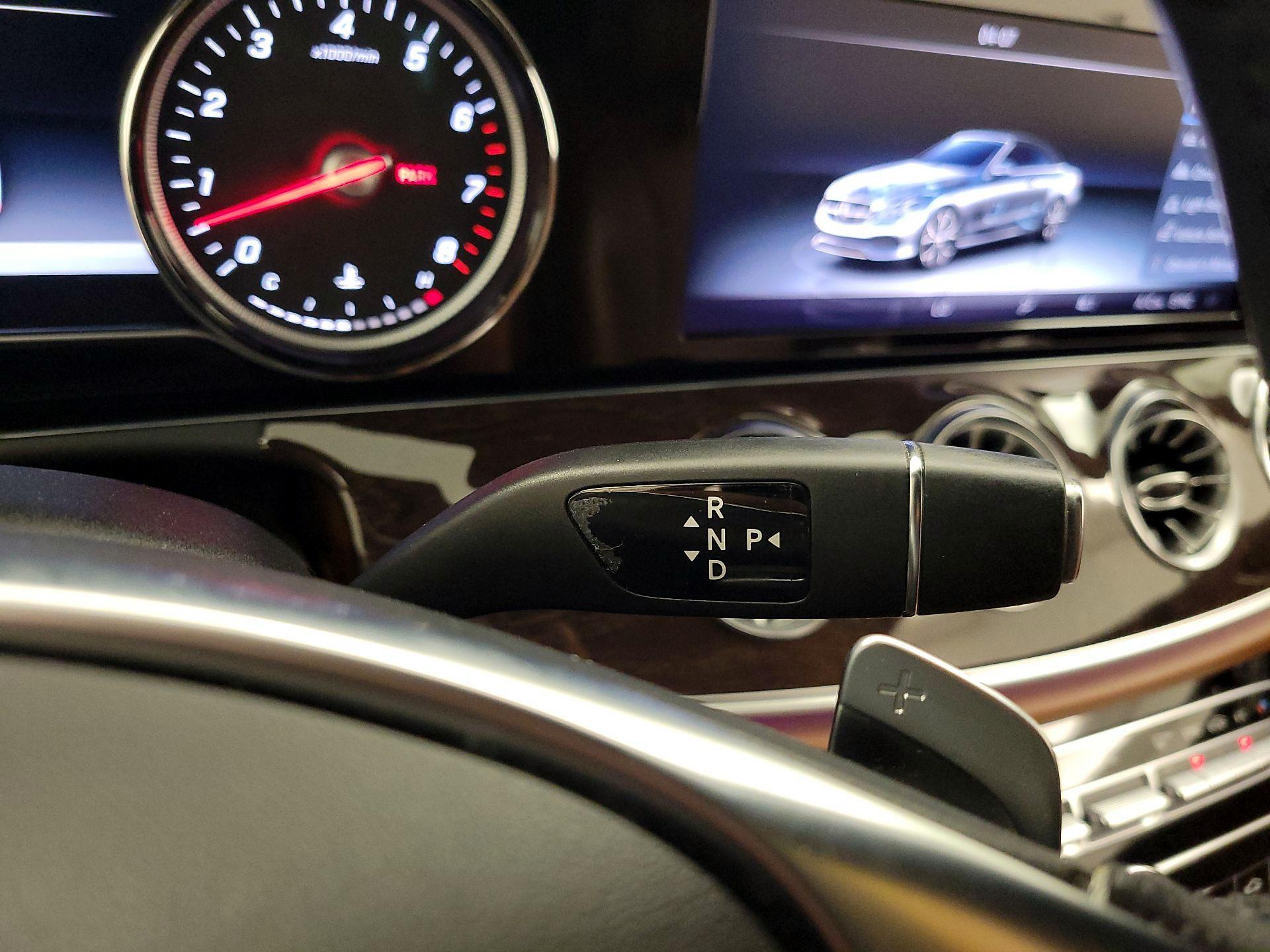 Thumbnail: 2018 Mercedes-Benz E-Class - 17