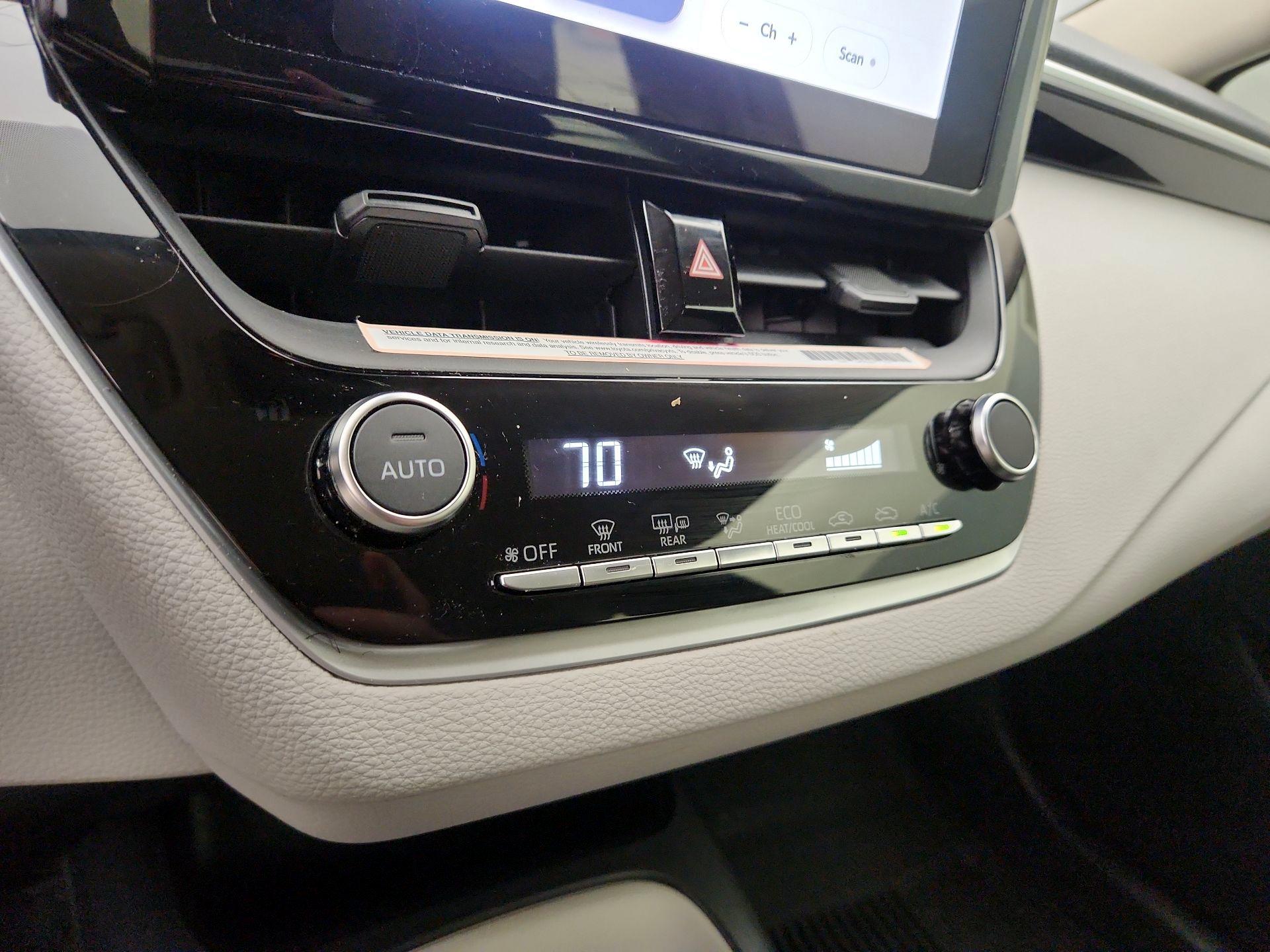 Thumbnail: 2024 Toyota Corolla - 16