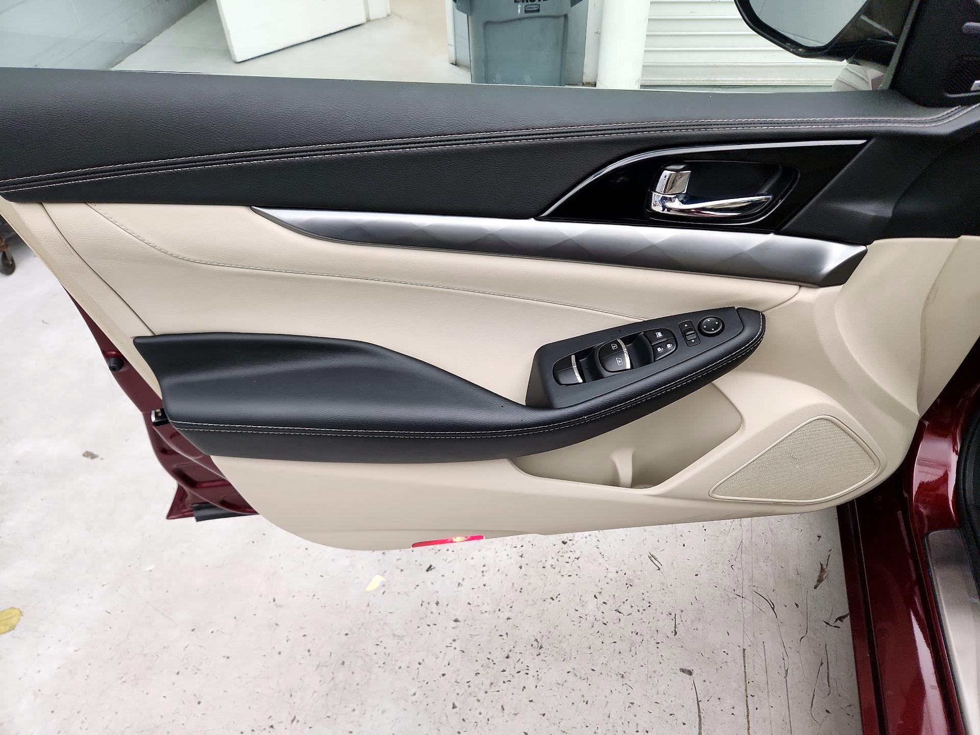 Thumbnail: 2020 Nissan Maxima - 12