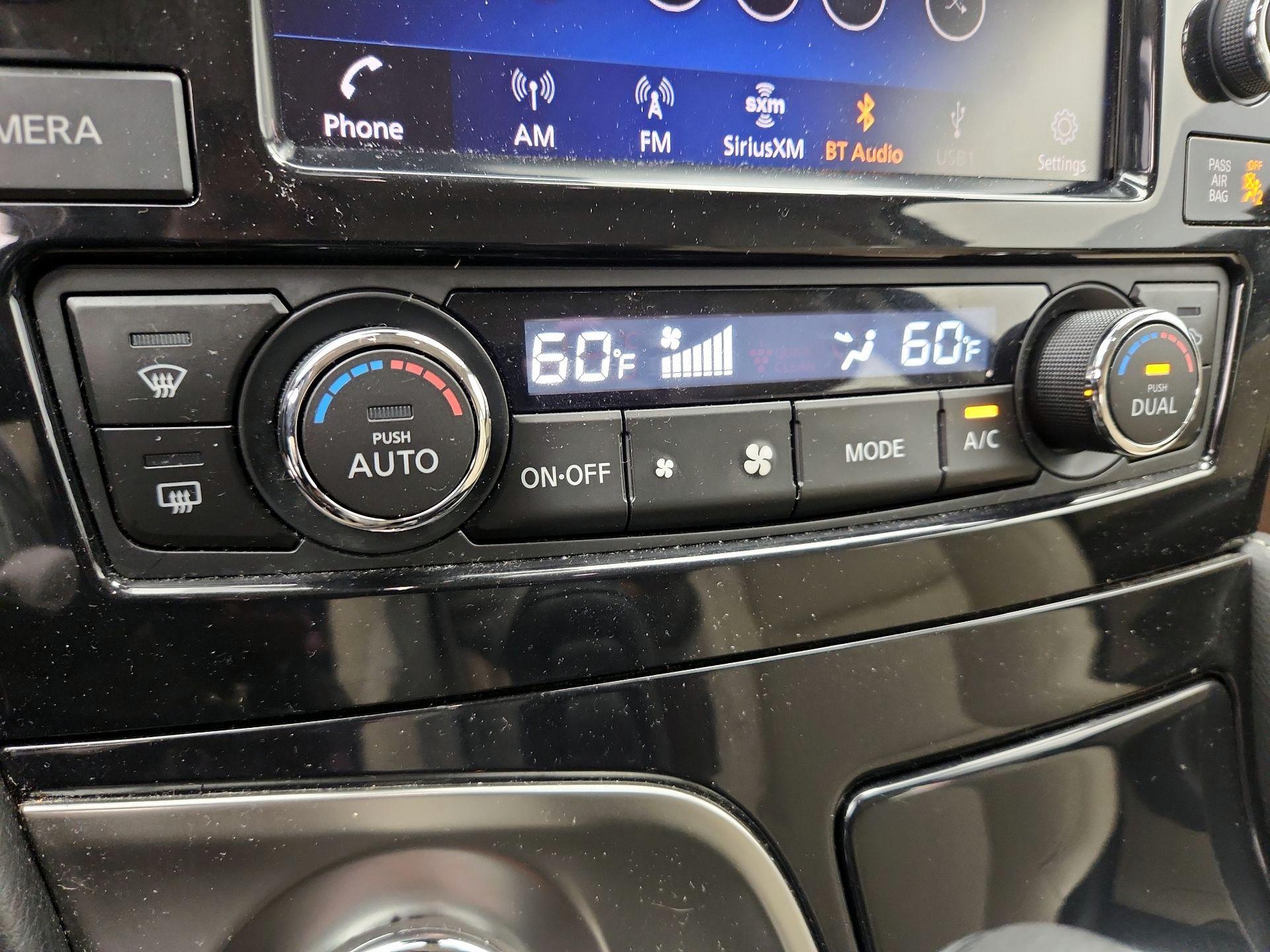 Thumbnail: 2020 Nissan Maxima - 17