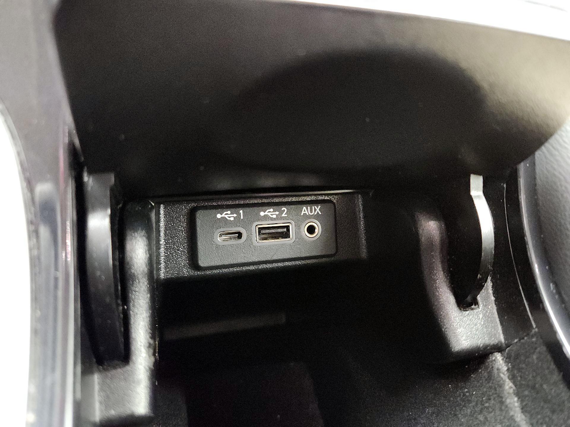 Thumbnail: 2020 Nissan Maxima - 19